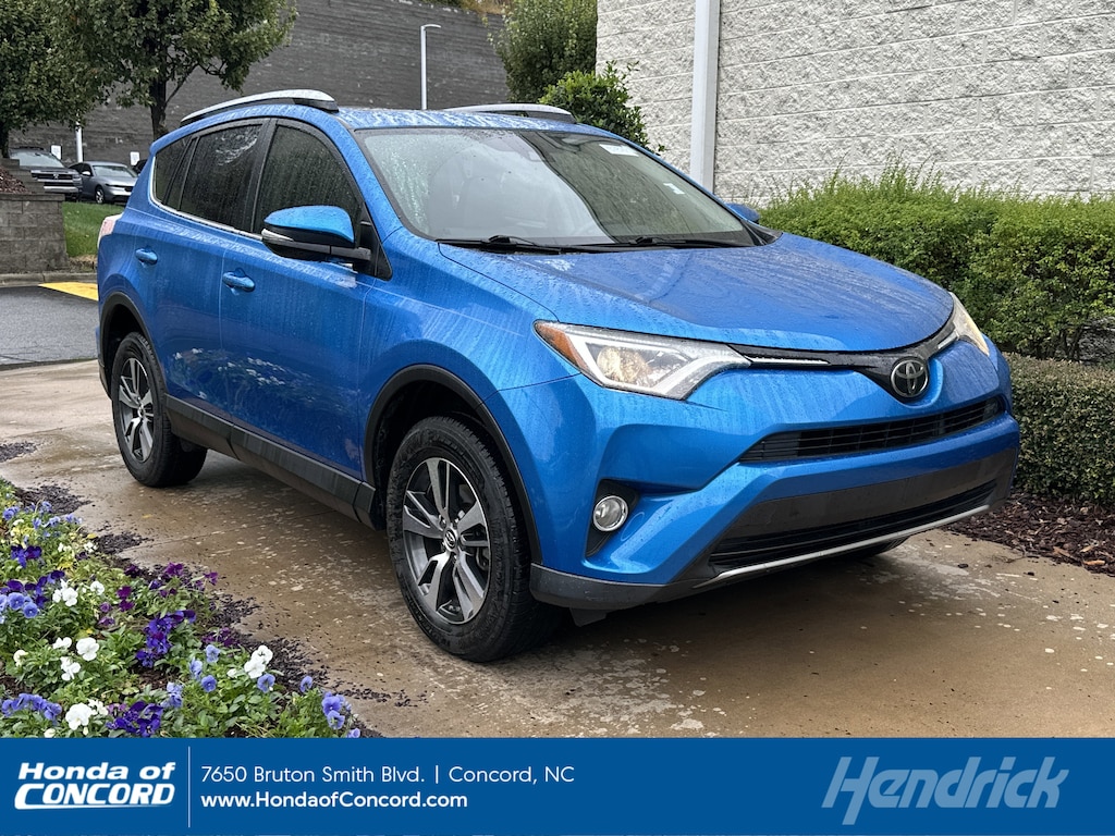 Used 2018 Toyota RAV4 XLE SUV