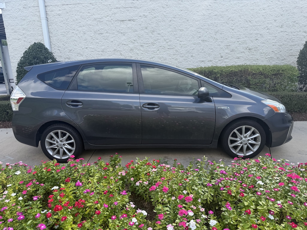 Used 2014 Toyota Prius v Five Wagon