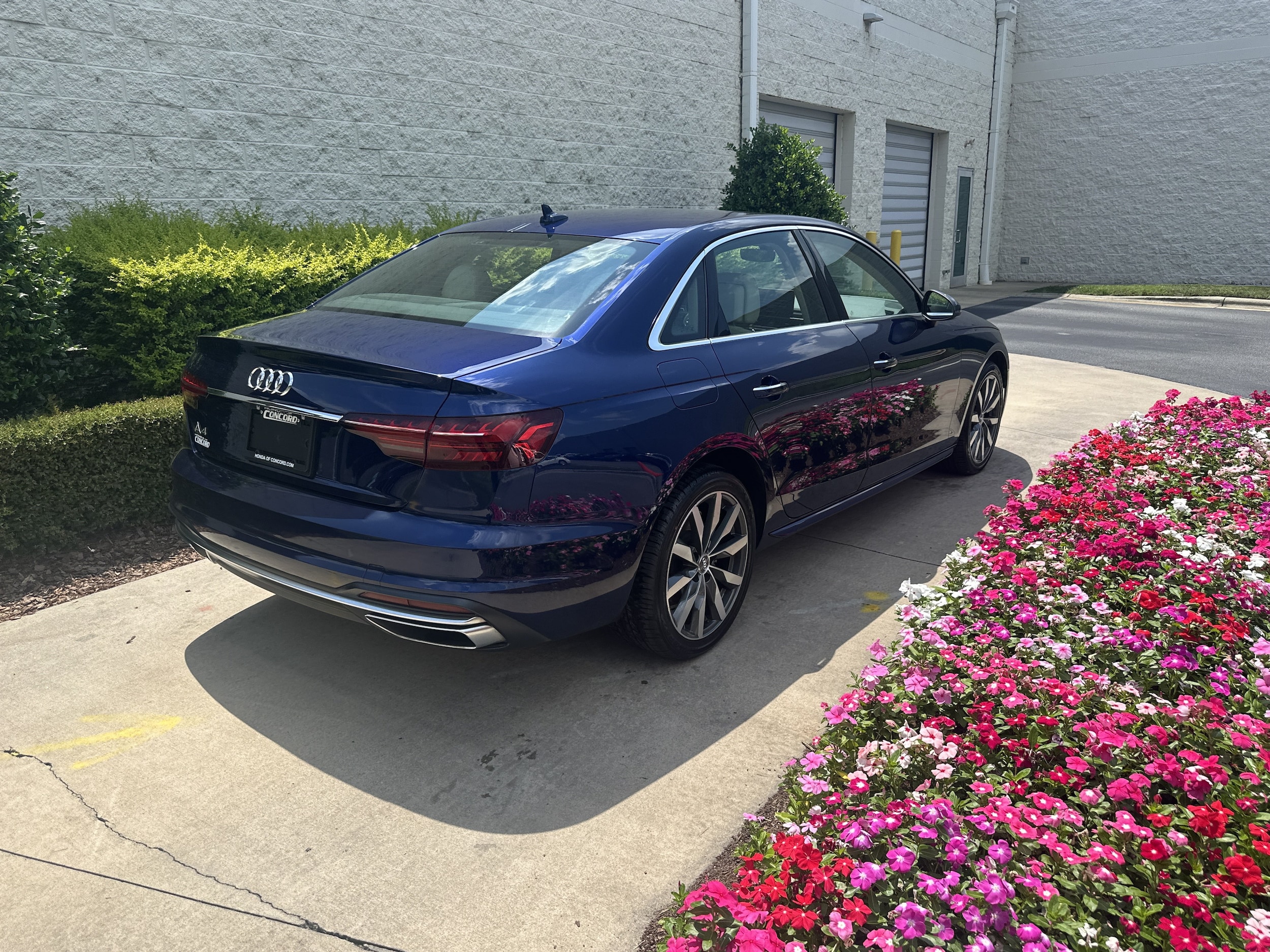 Audi A4 Sedan Premium