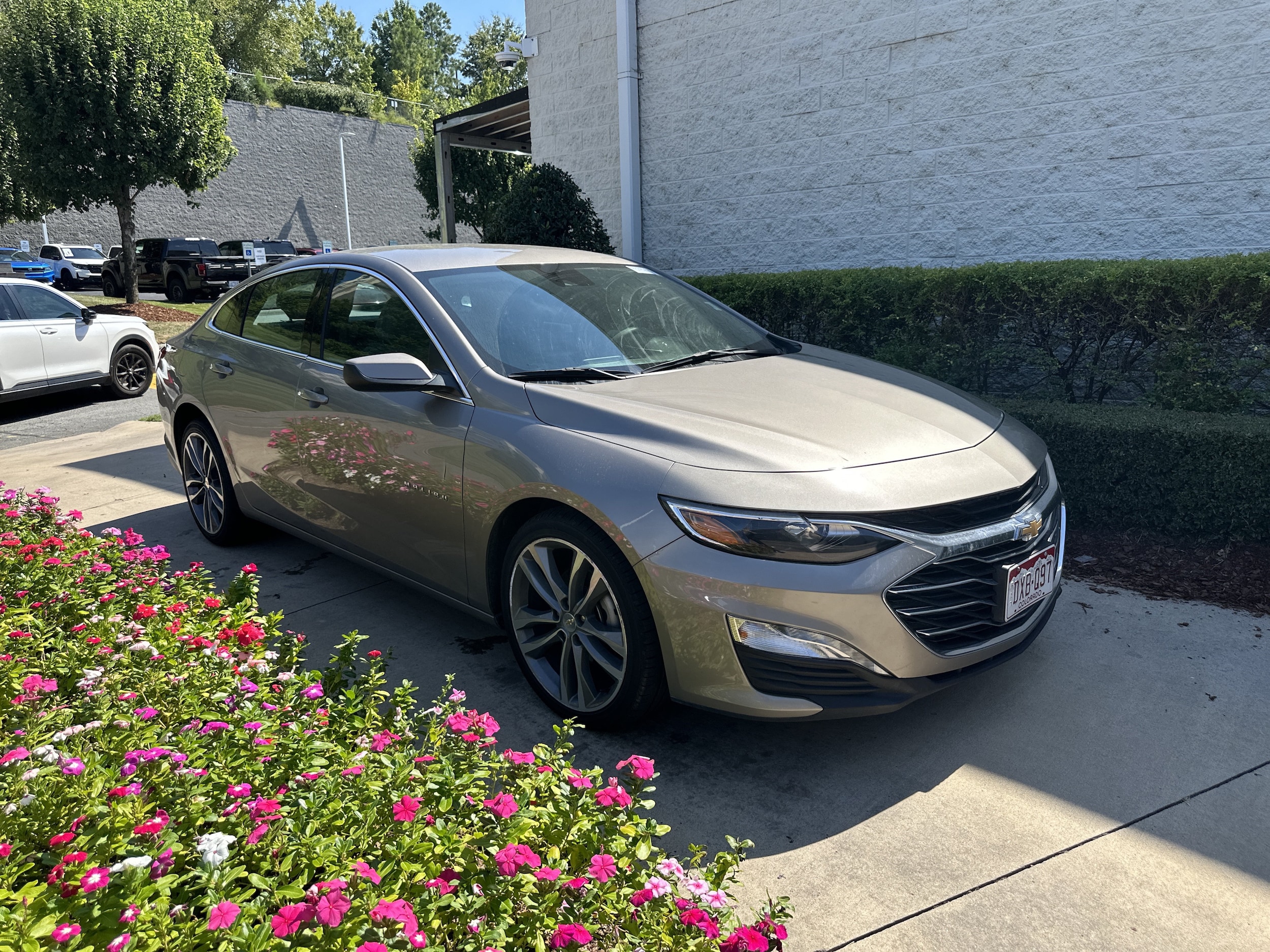 1G1ZD5ST8SF153069