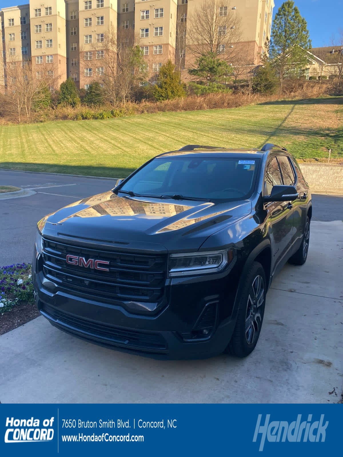 2021 GMC Acadia SL's photo