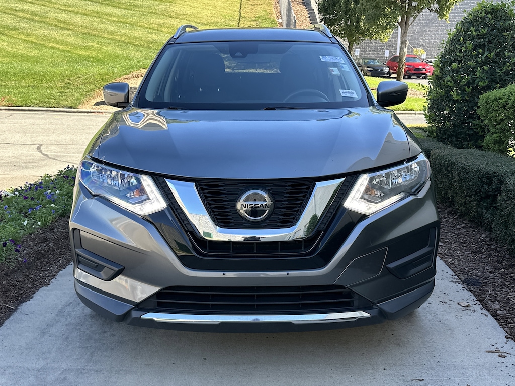 Used 2020 Nissan Rogue SV SUV