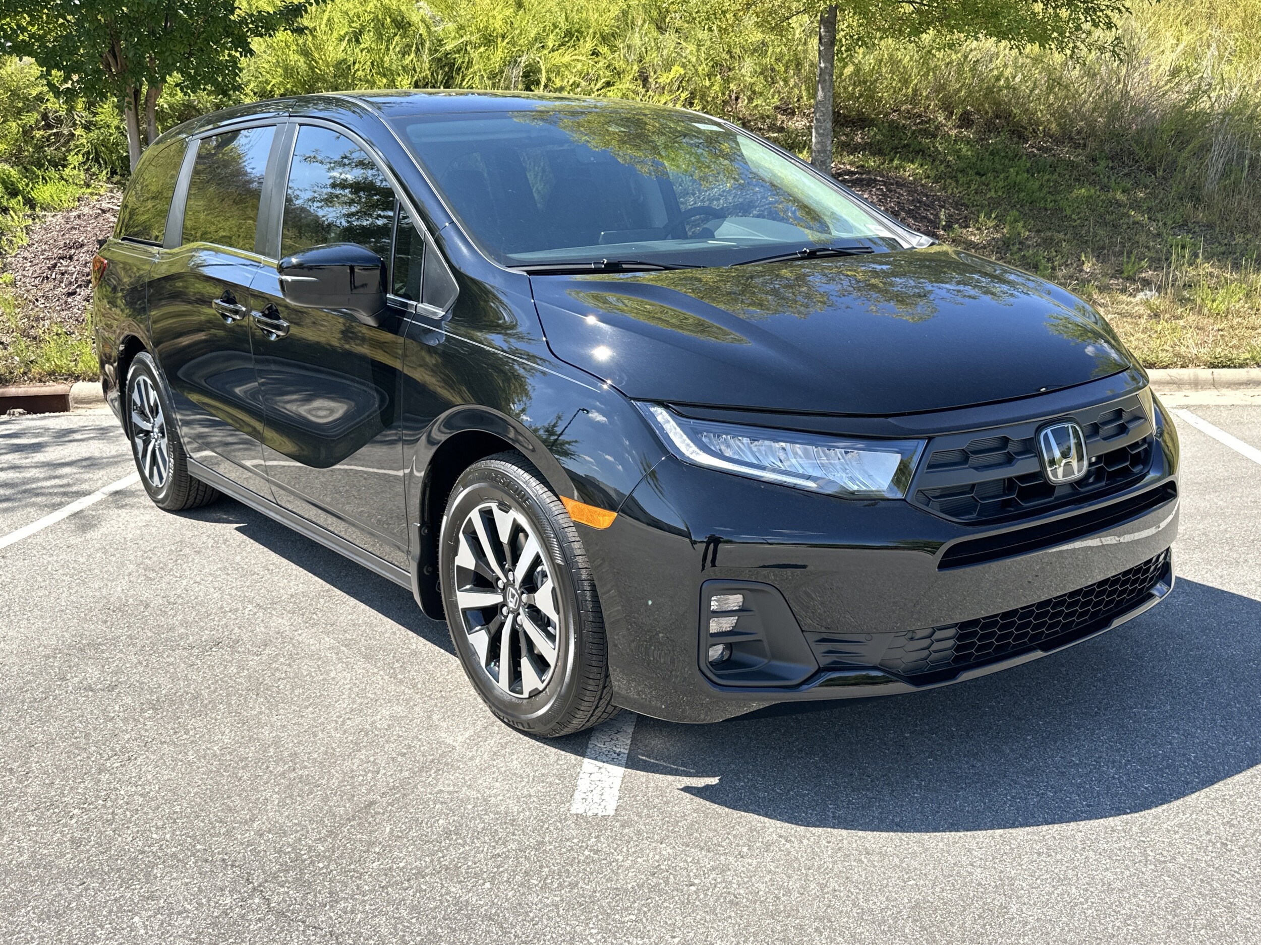 2026 Honda Odyssey EX-L photo 2
