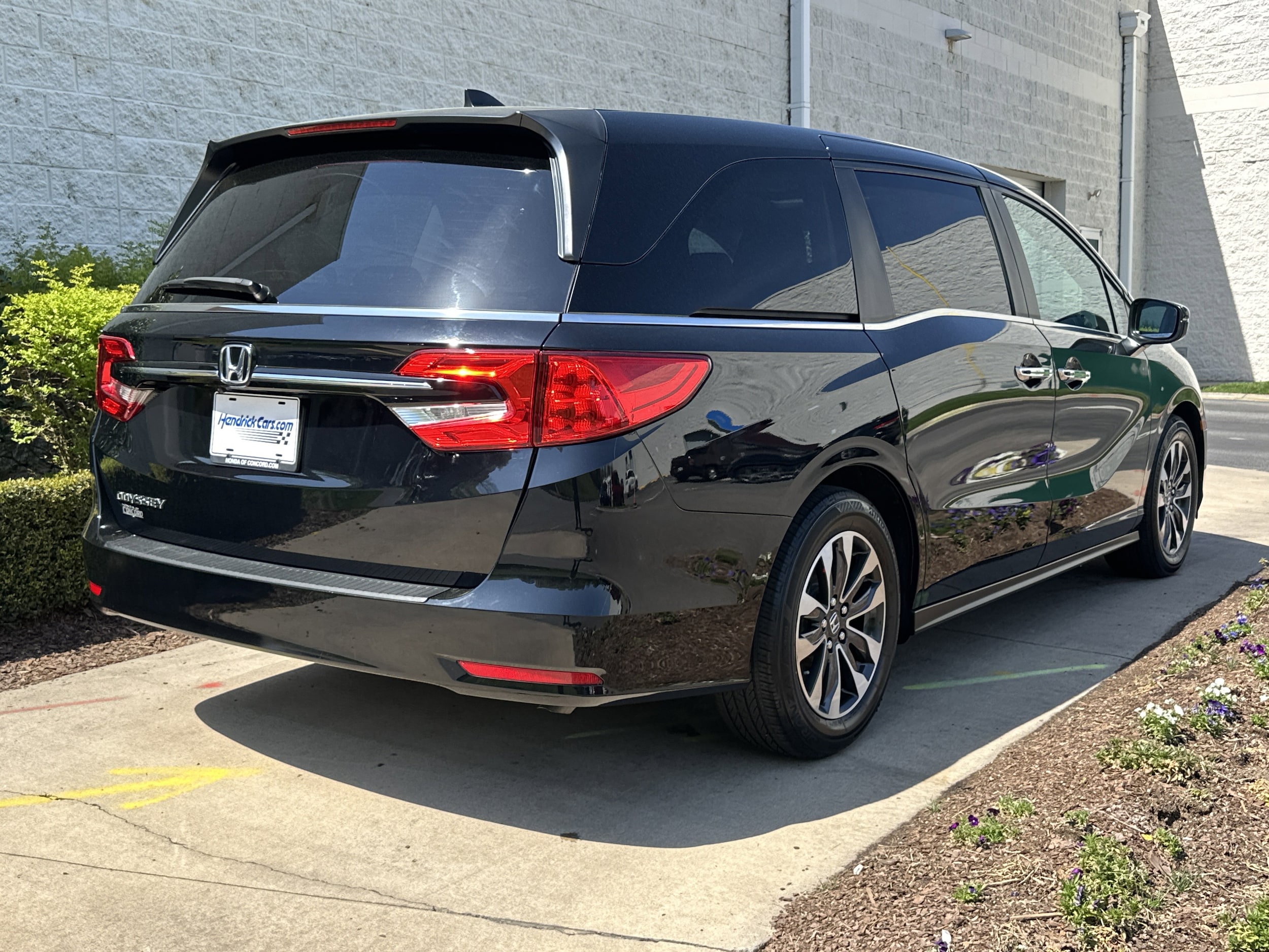 2023 Honda Odyssey EX-L photo 3