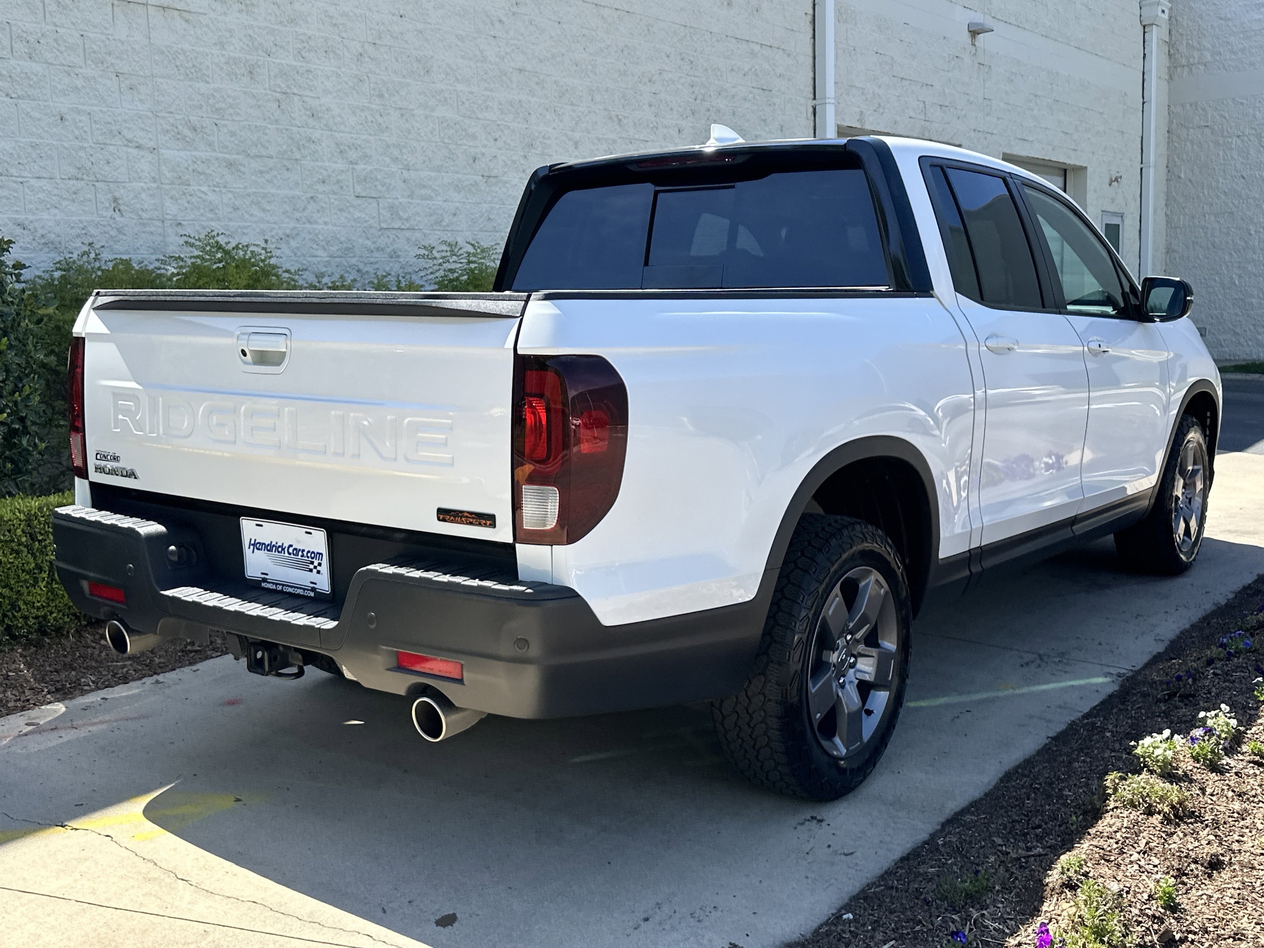 2024 Honda Ridgeline TrailSport photo 3