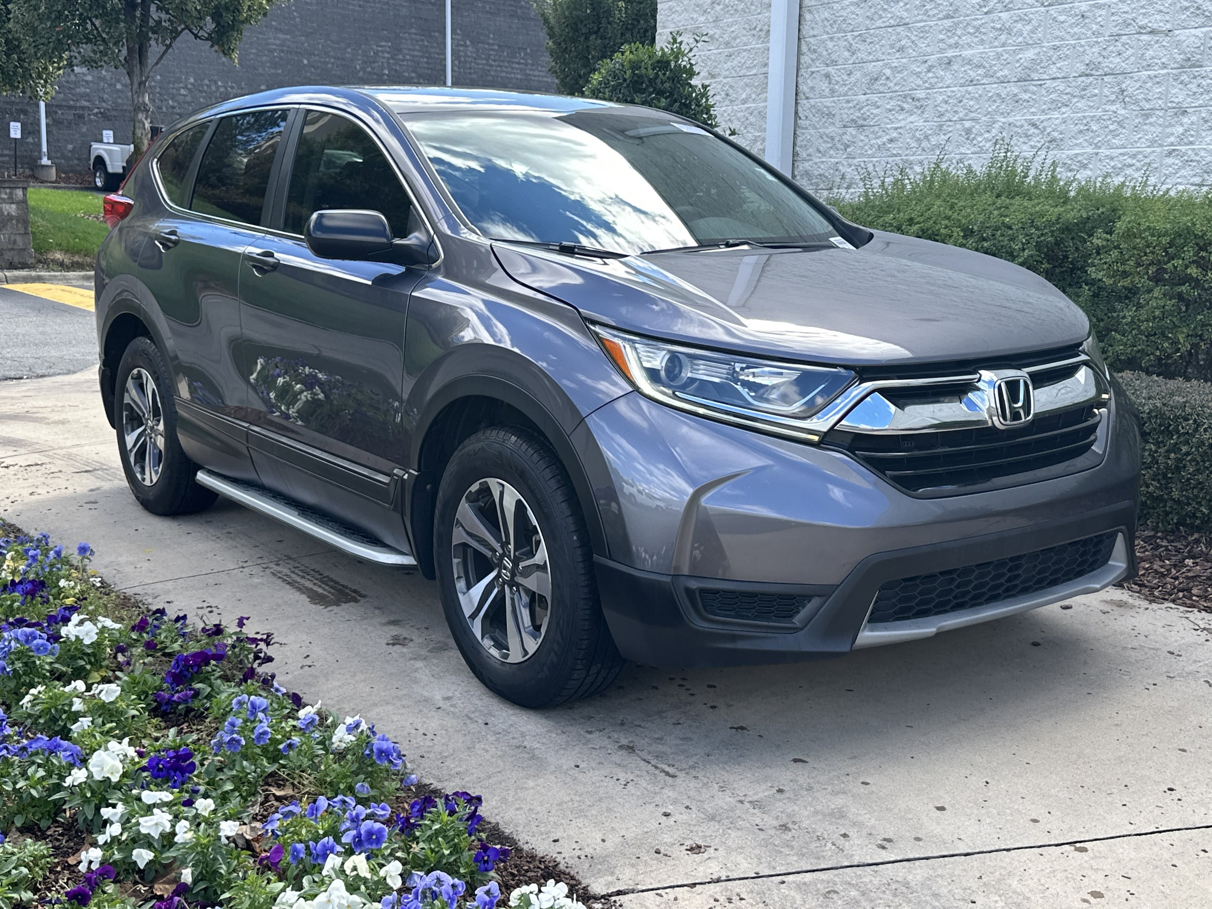 Used 2018 Honda CR-V LX with VIN 5J6RW6H33JL000575 for sale in Greenville, NC