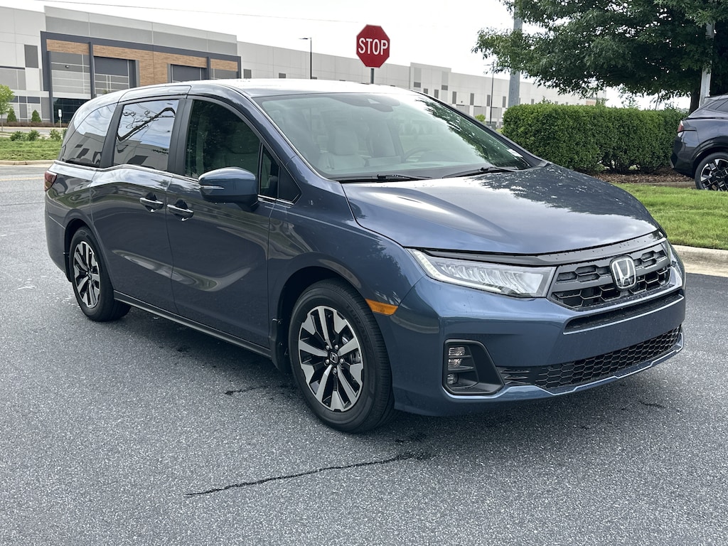 New 2026 Honda Odyssey EX-L Minivan