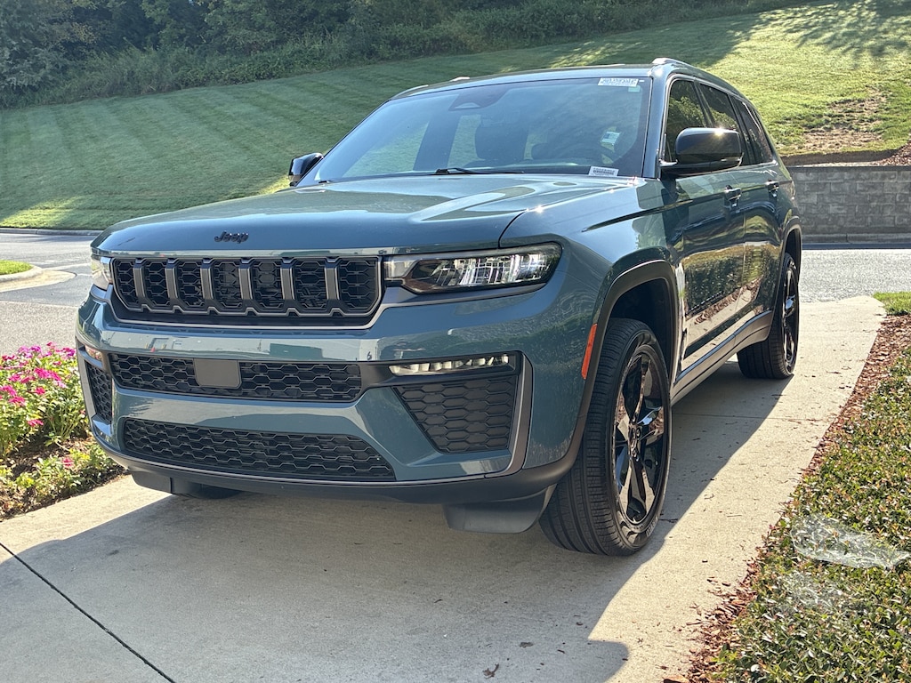 Used 2026 Jeep Grand Cherokee L Limited SUV