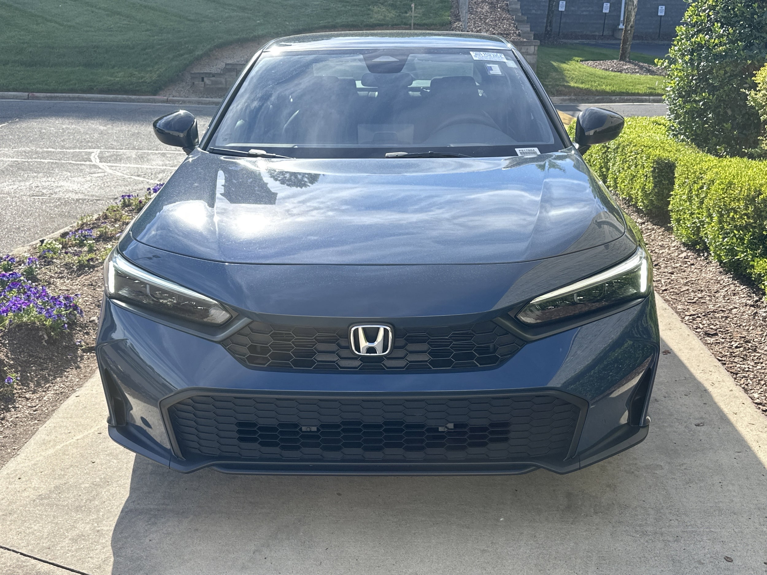 2025 Honda Civic Sport photo 2