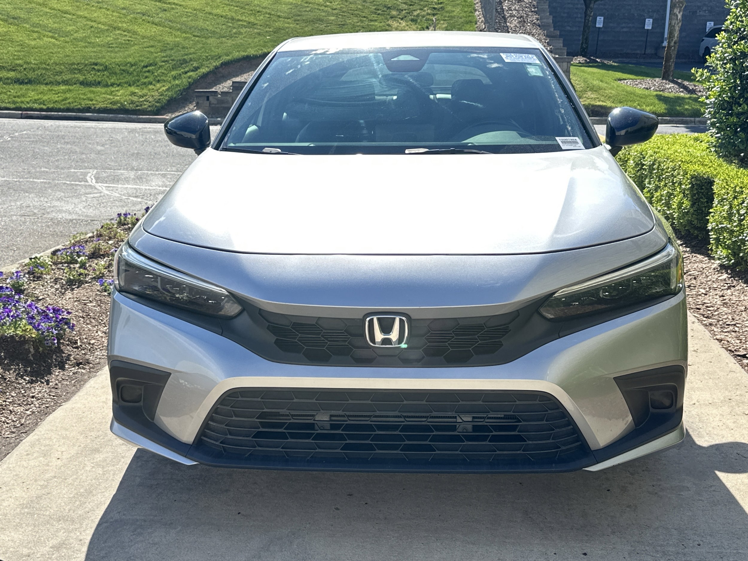 2022 Honda Civic Sport photo 2