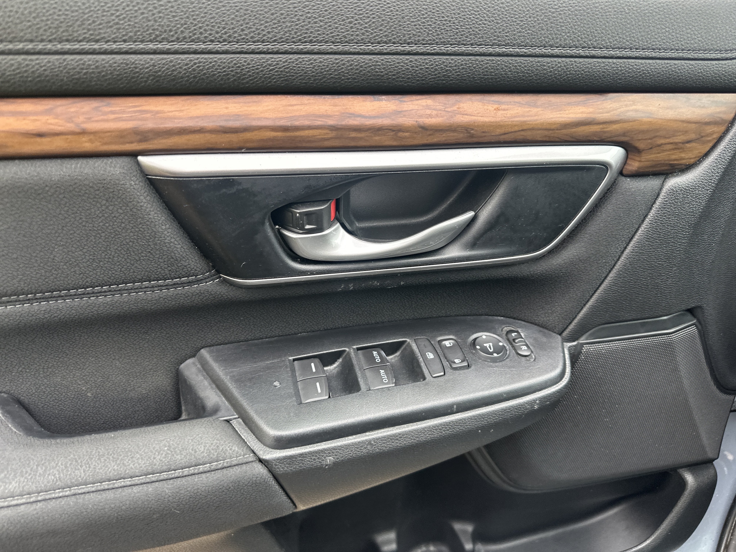 2022 Honda CR-V EX - Photo 13