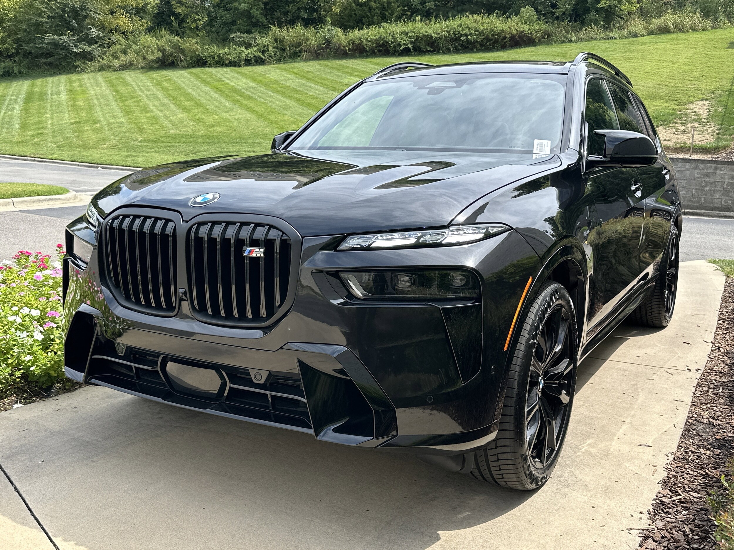 2025 Bmw X7 M60i photo 3