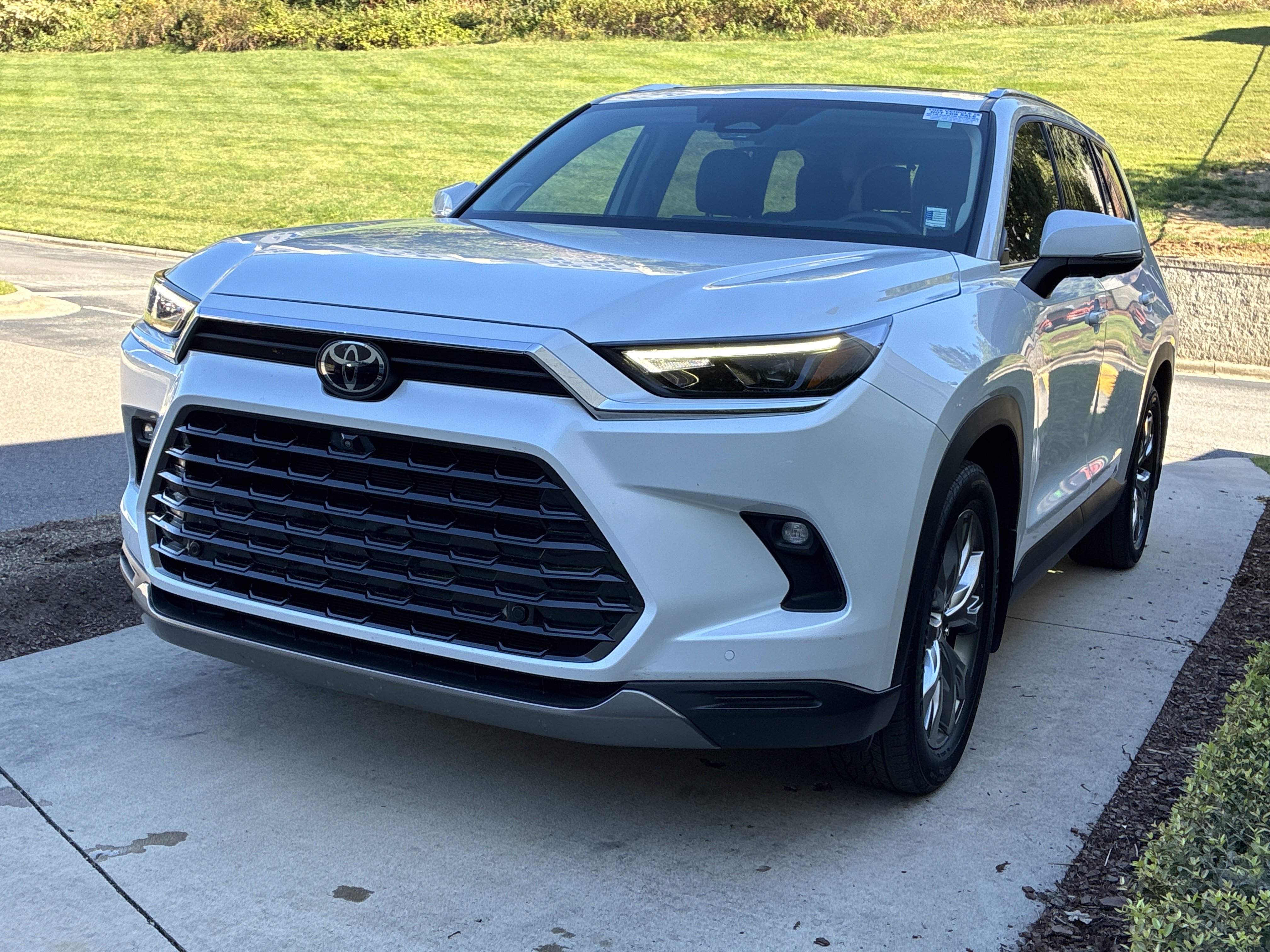 Used 2025 Toyota Grand Highlander Limited SUV