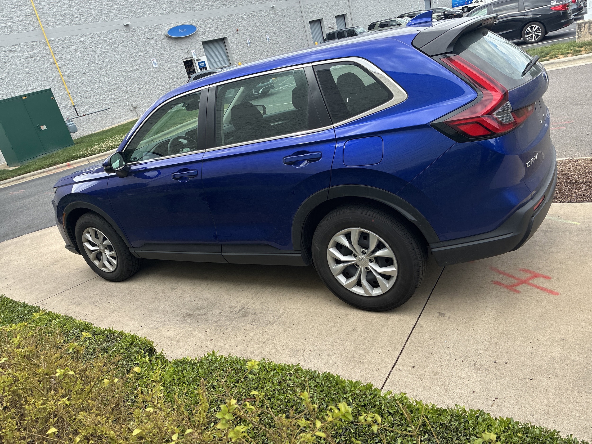 2023 Honda CR-V LX photo 6