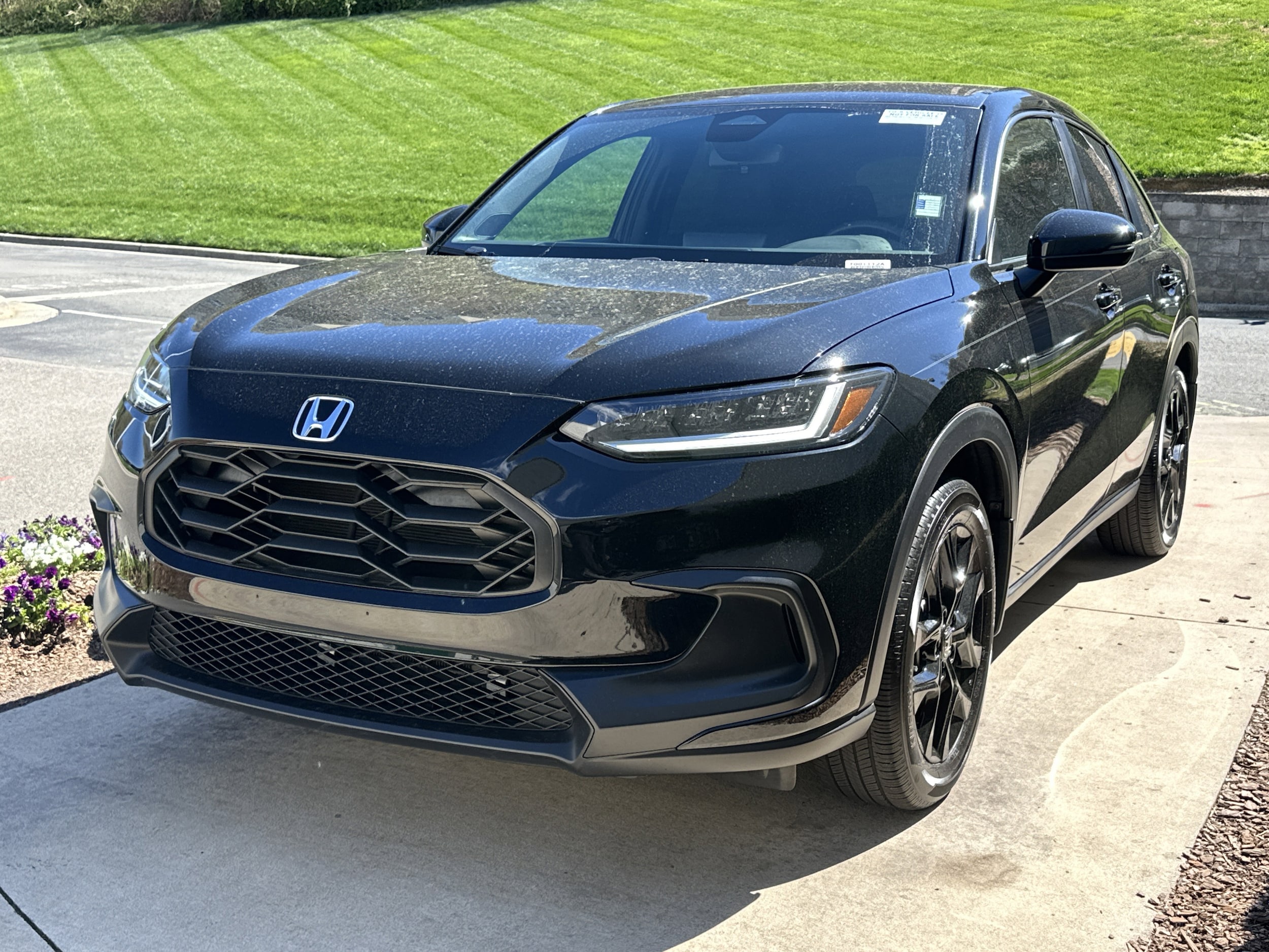 2025 Honda HR-V Sport photo 4