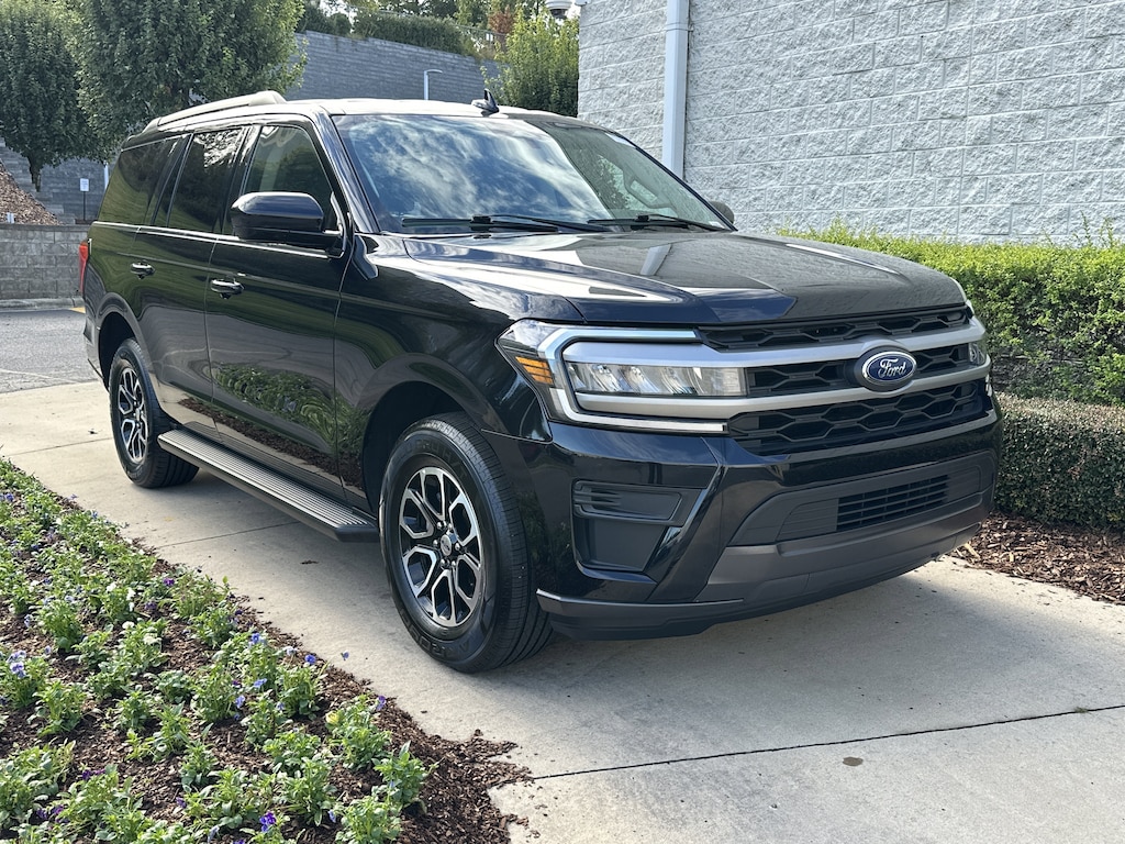 Used 2024 Ford Expedition XLT SUV