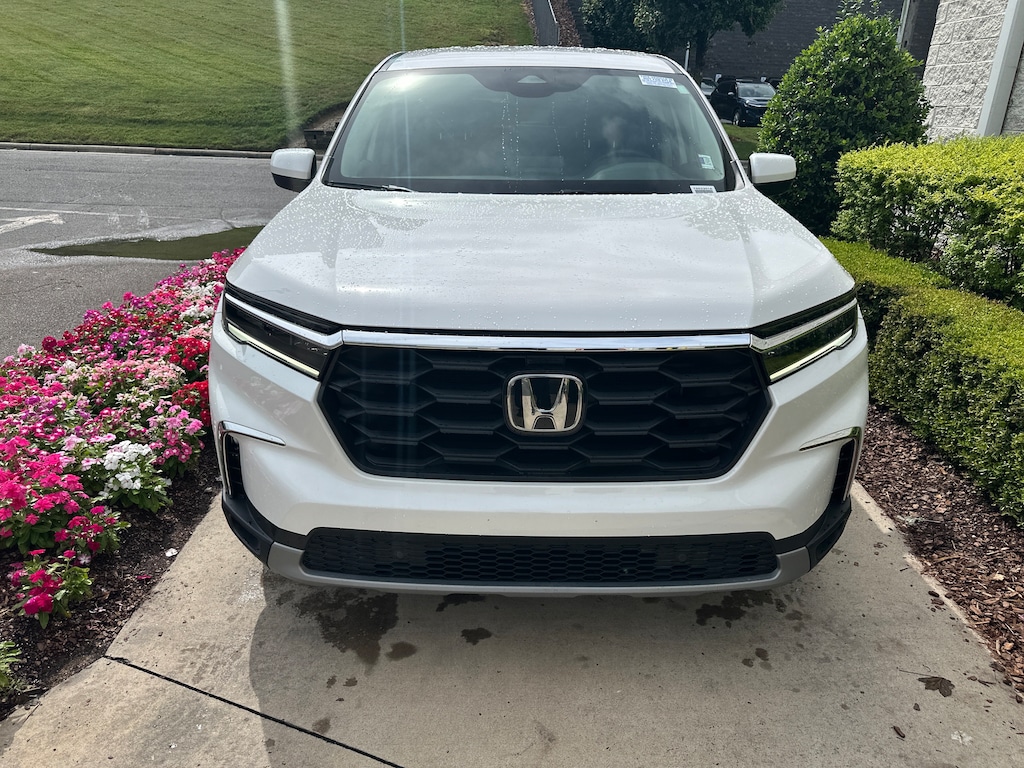 Certified 2023 Honda Pilot EX-L 8 Passenger SUV