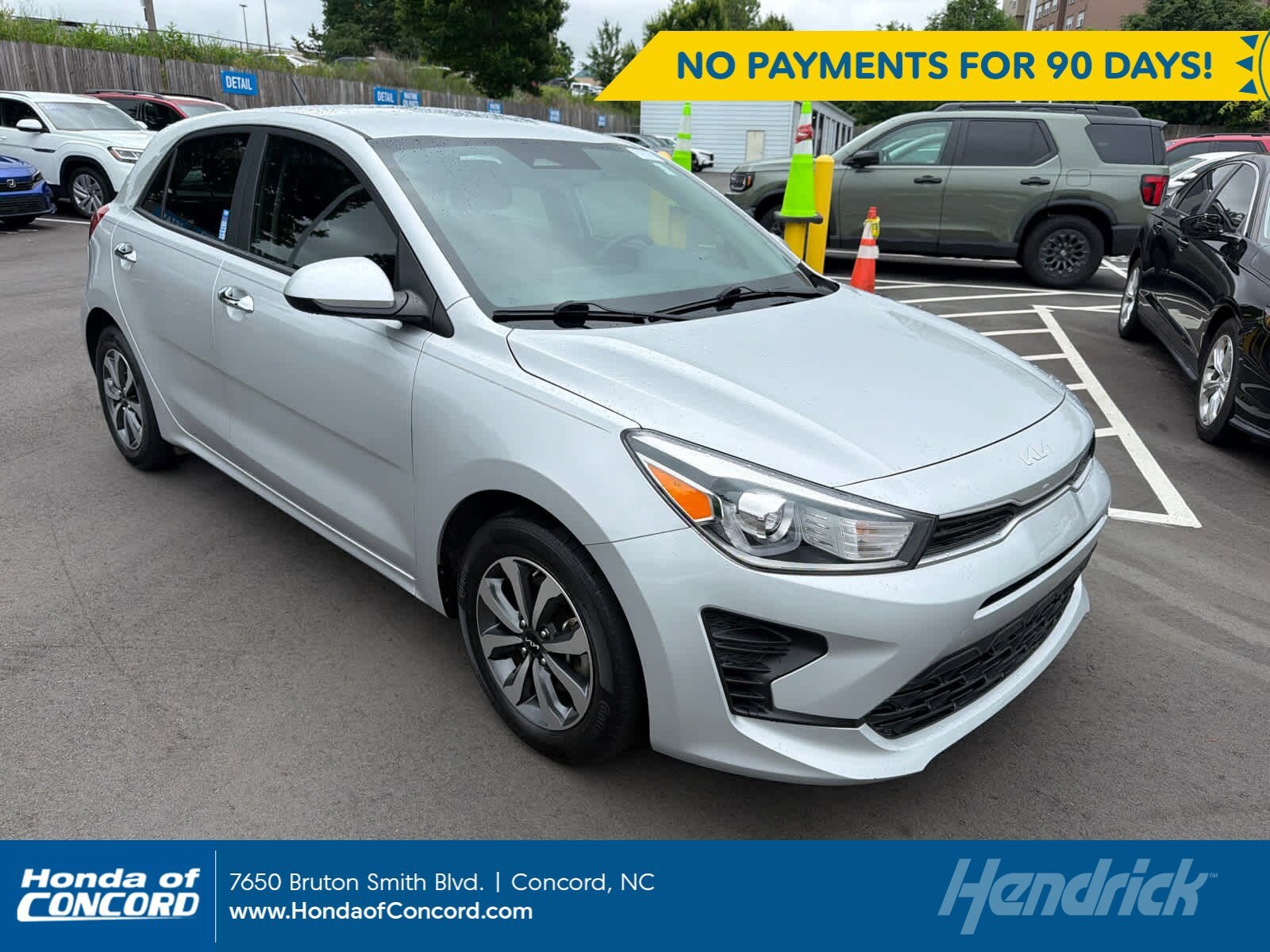 2023 Kia Rio S iVT's photo