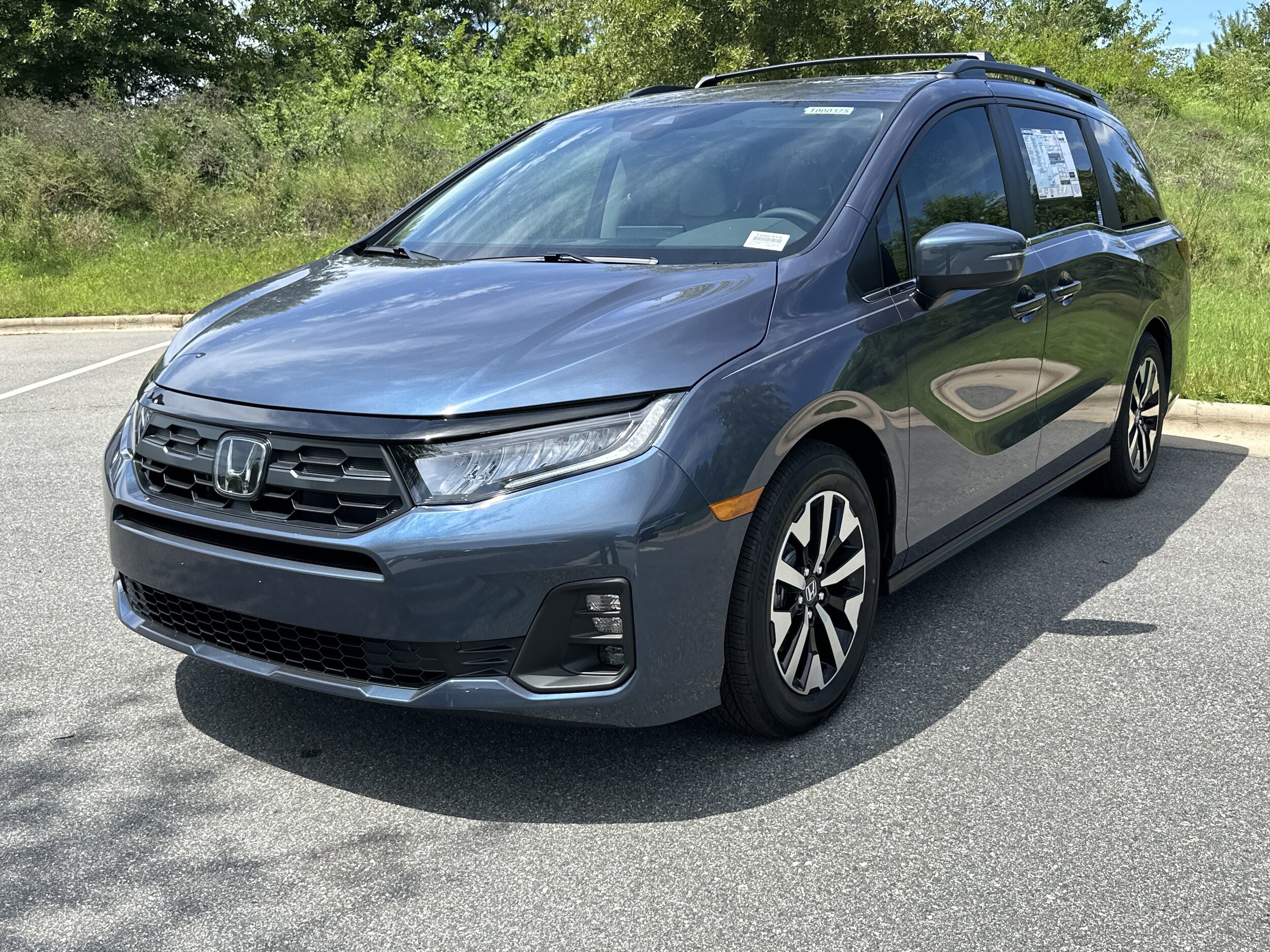2026 Honda Odyssey EX-L photo 2