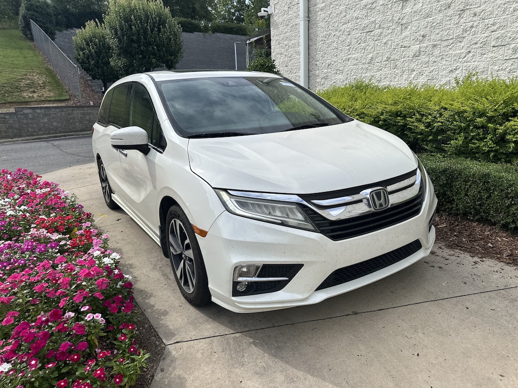 Used 2018 Honda Odyssey Elite Minivan