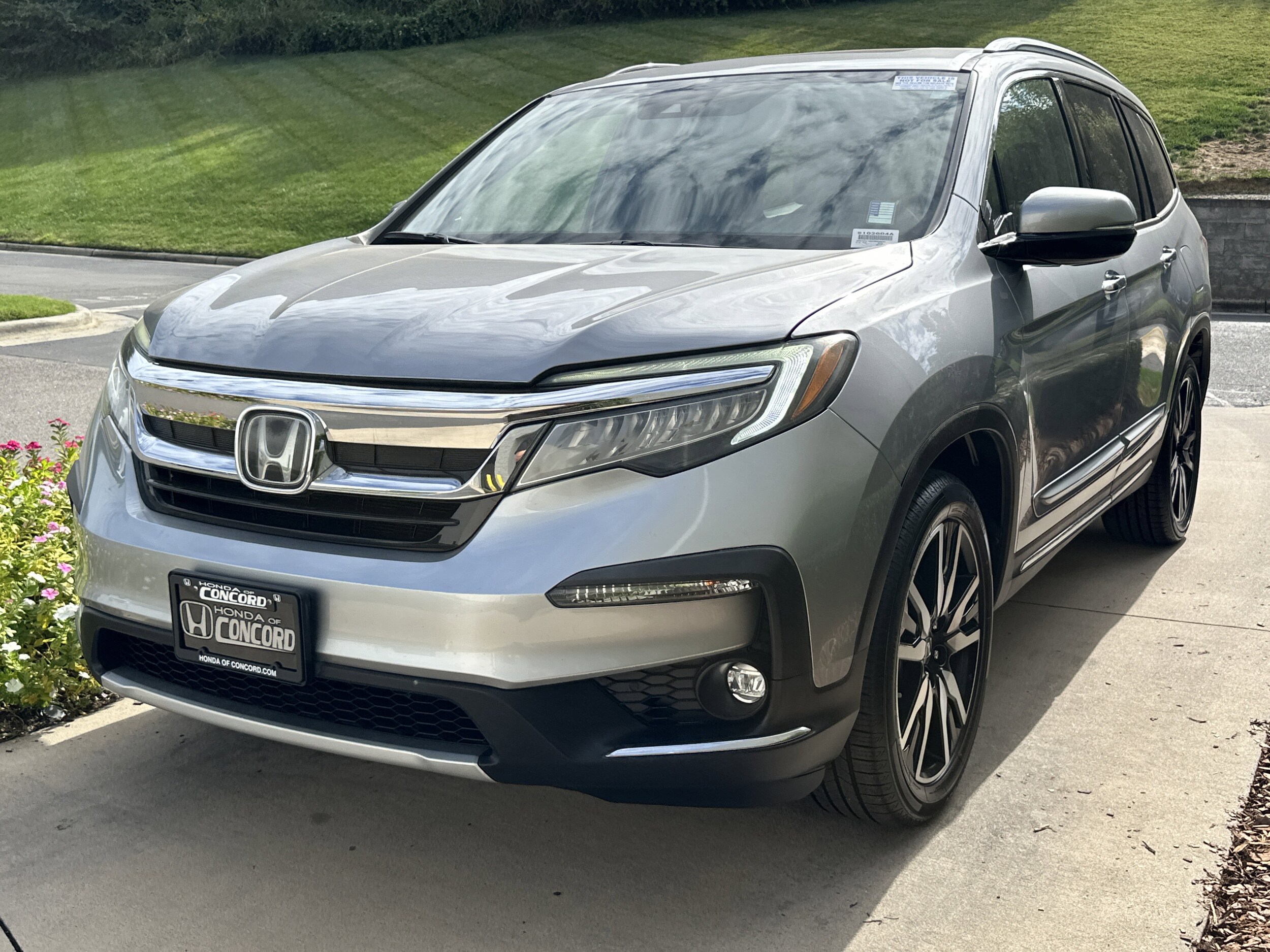 2019 Honda Pilot Touring photo 3