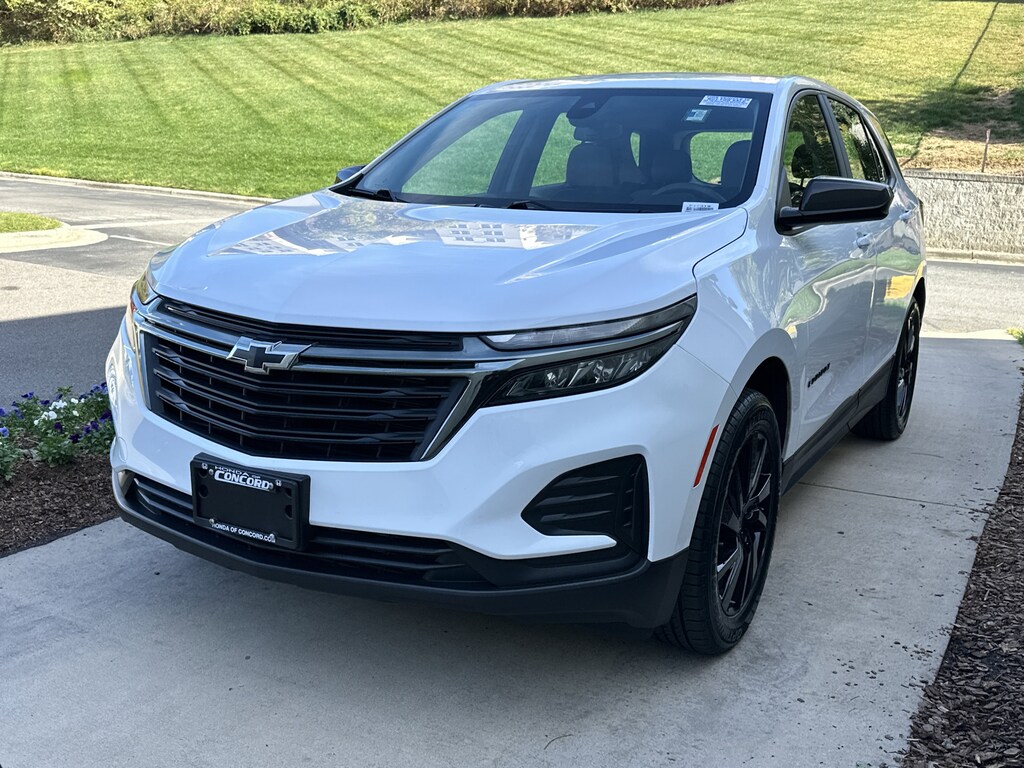 Used 2023 Chevrolet Equinox LS SUV