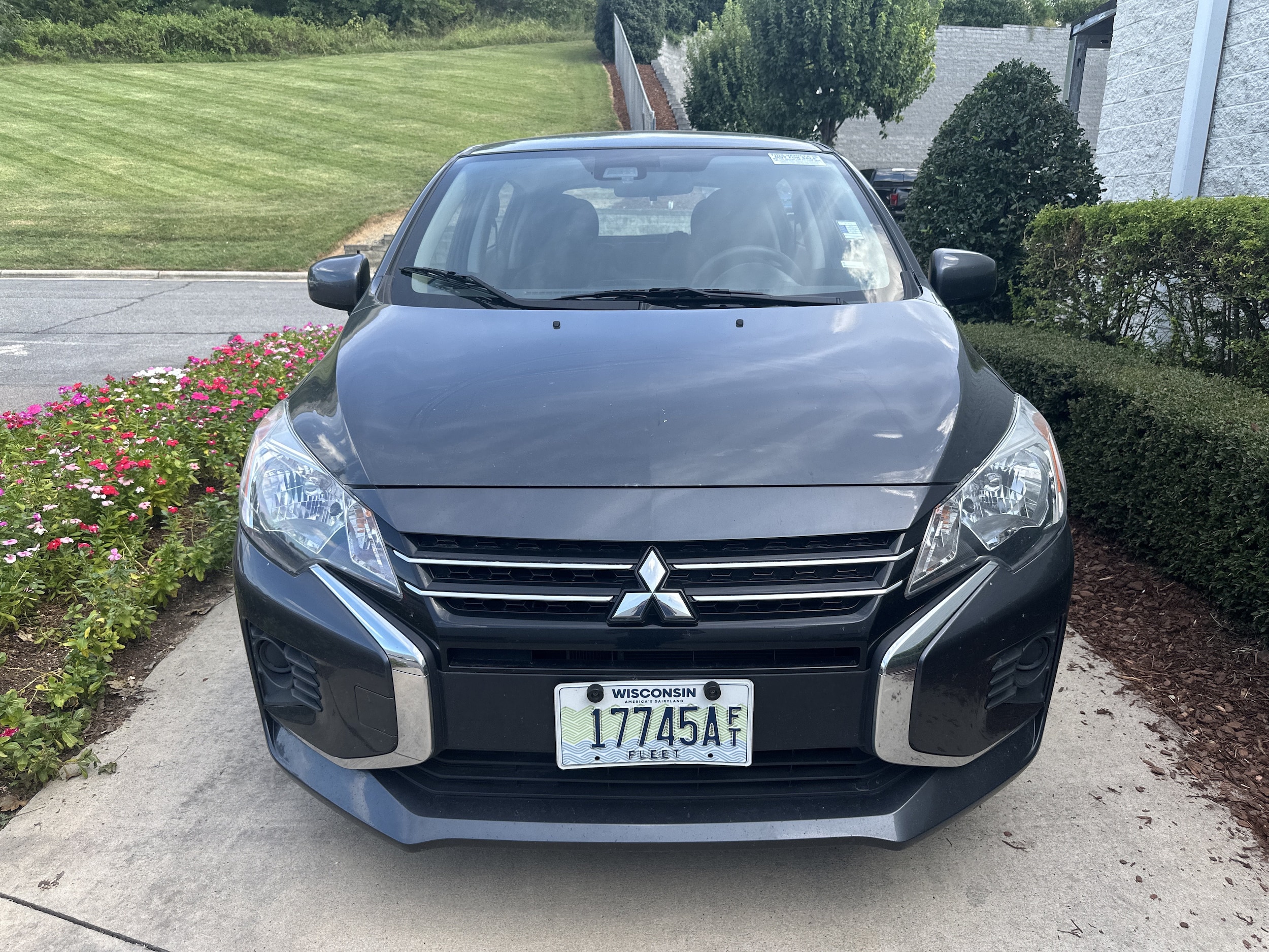 2024 Mitsubishi Mirage ES