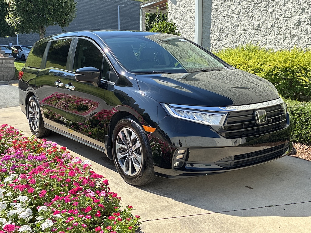 Certified 2024 Honda Odyssey EX-L Minivan
