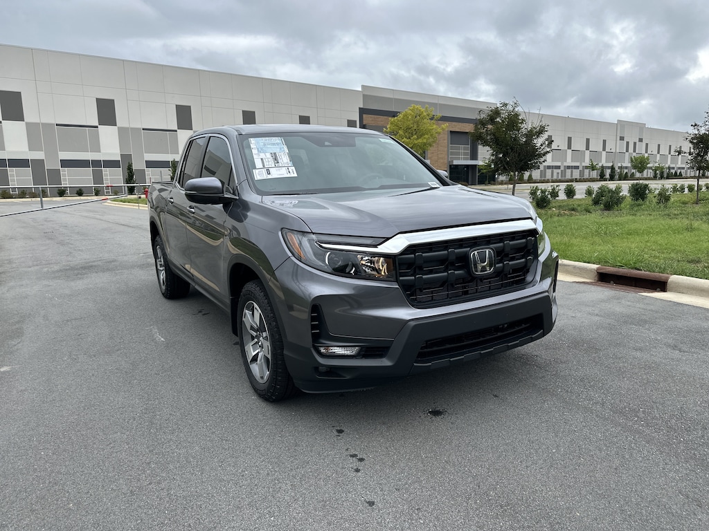New 2026 Honda Ridgeline RTL Pickup