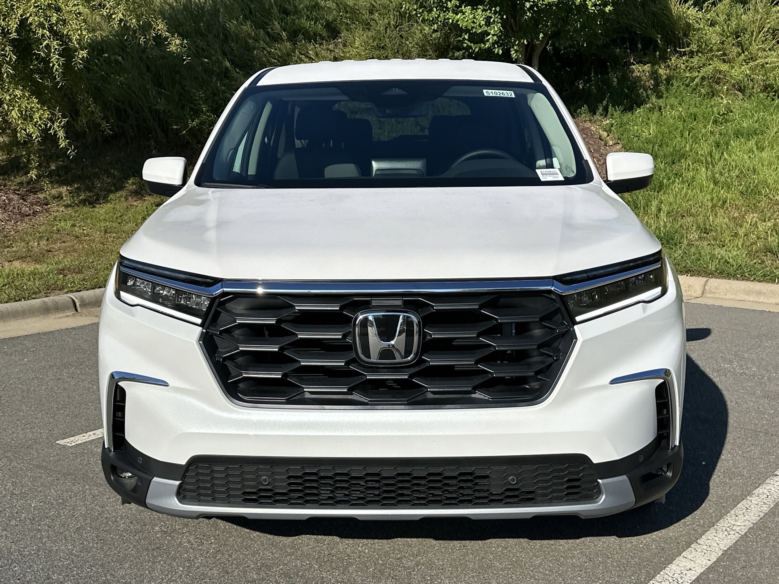 2025 Honda Pilot EX-L photo 3