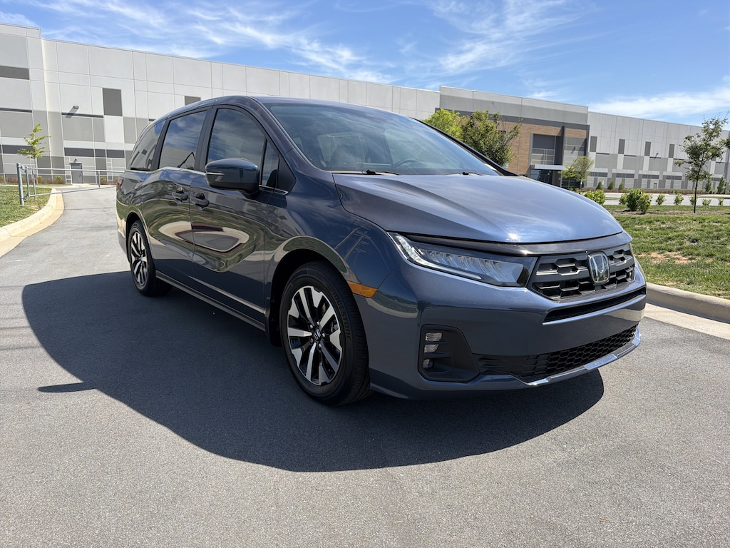 New 2026 Honda Odyssey EX-L Minivan