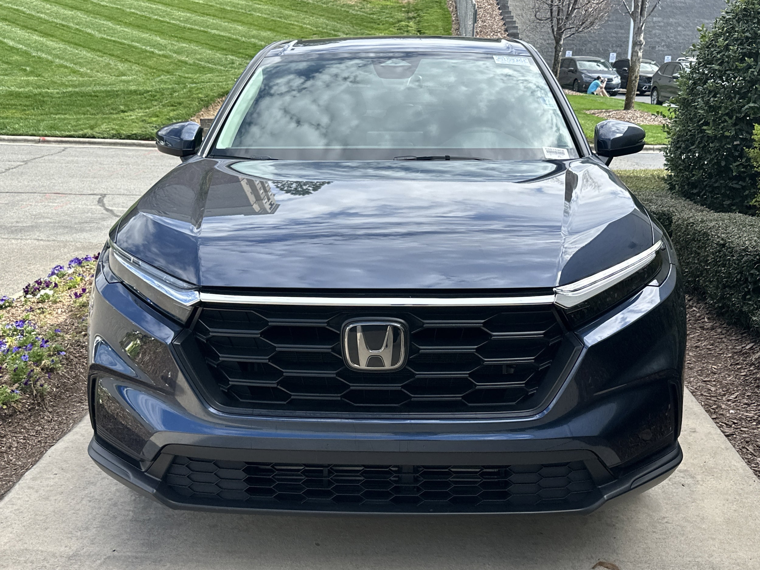 2025 Honda CR-V LX photo 2