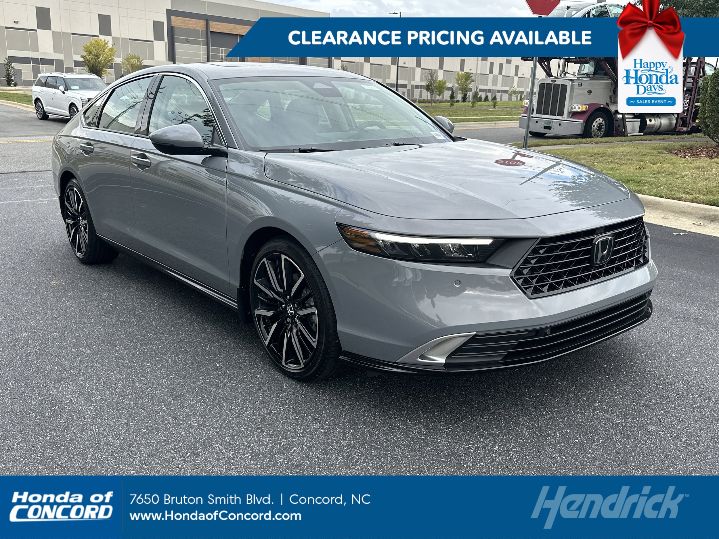 2025 Honda Accord Hybrid Touring's photo