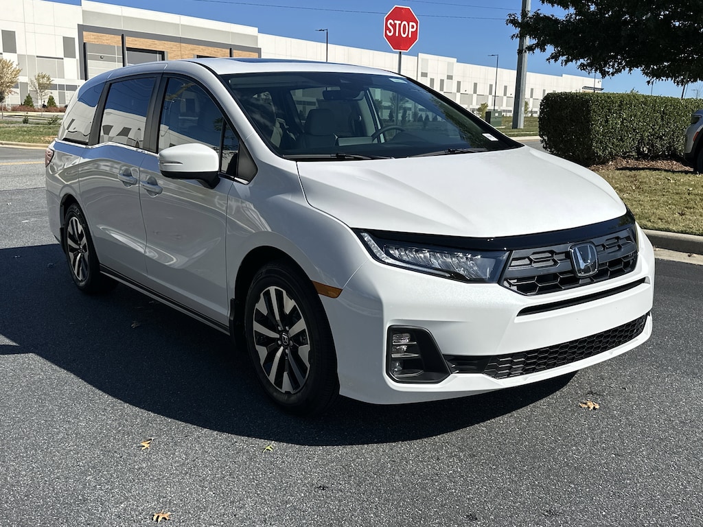 New 2026 Honda Odyssey EX-L Minivan