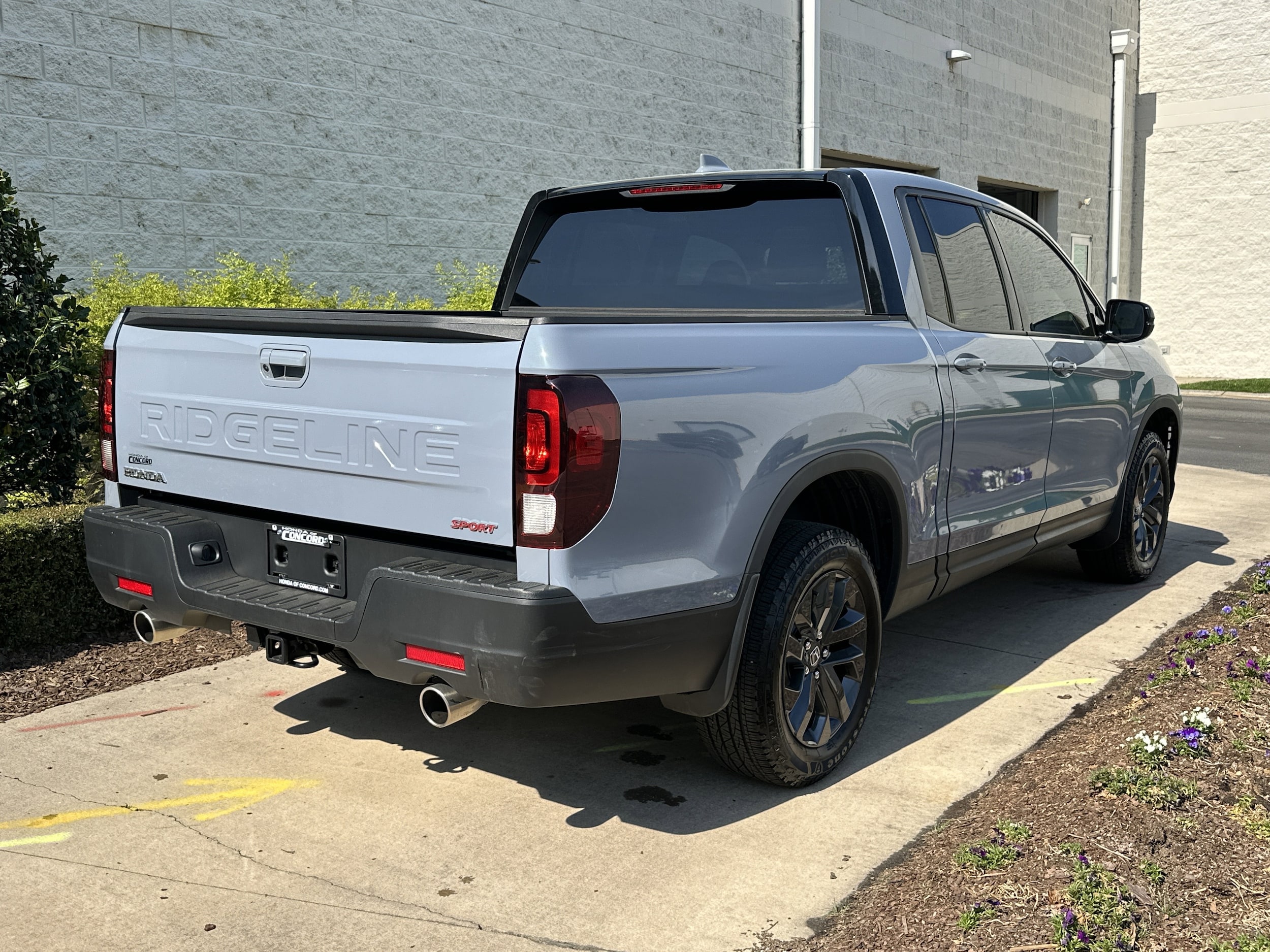 2025 Honda Ridgeline Sport photo 6