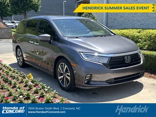 2023 Honda Odyssey Touring Minivan