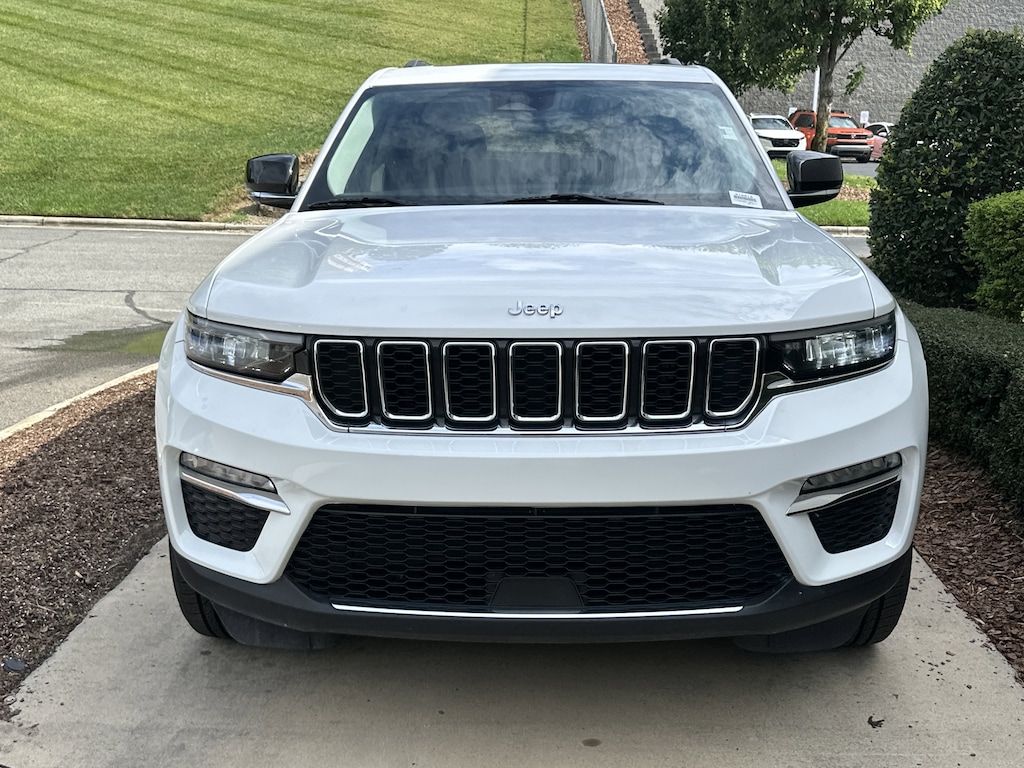 Used 2024 Jeep Grand Cherokee Limited SUV