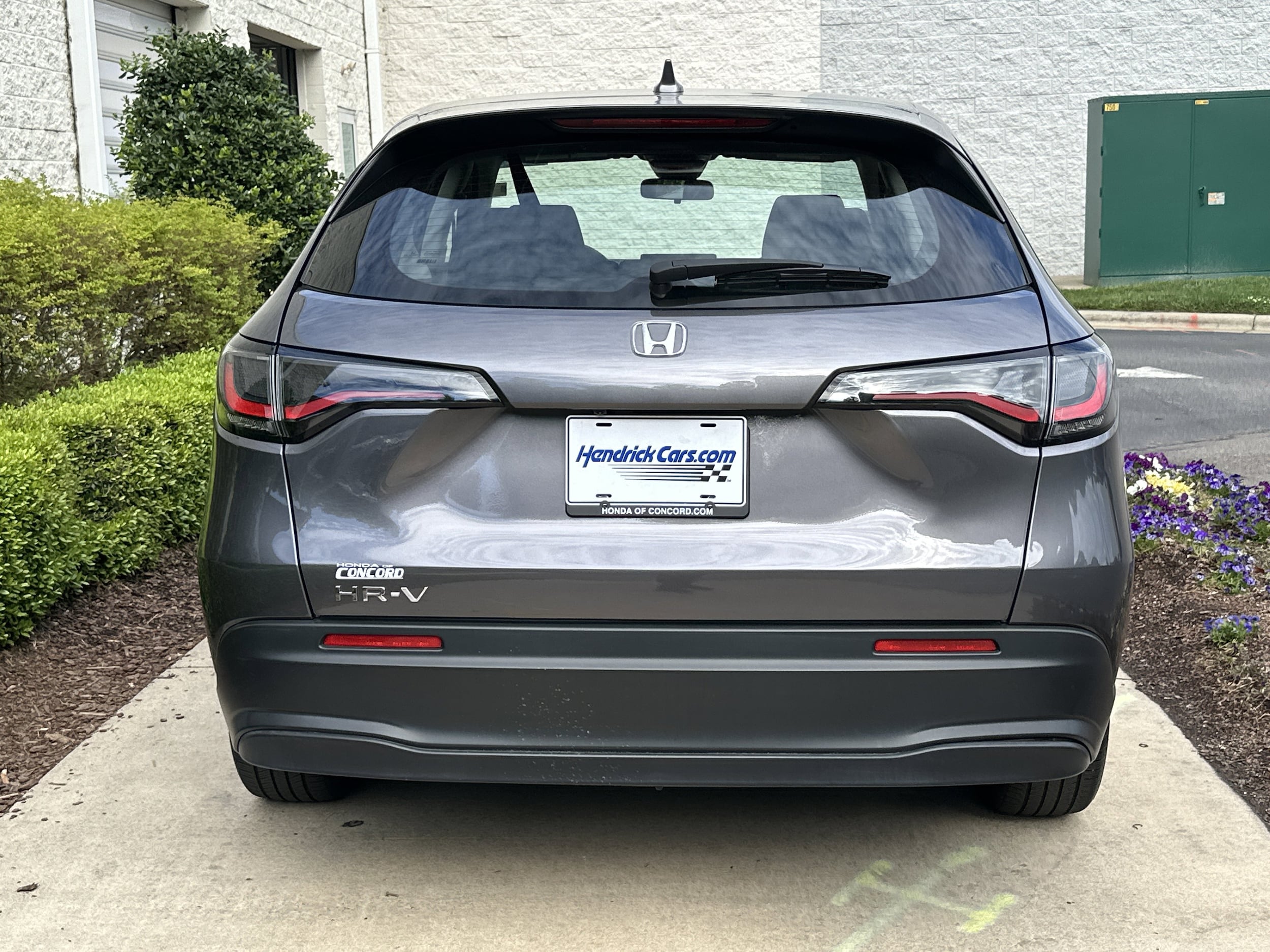 2025 Honda HR-V LX photo 6