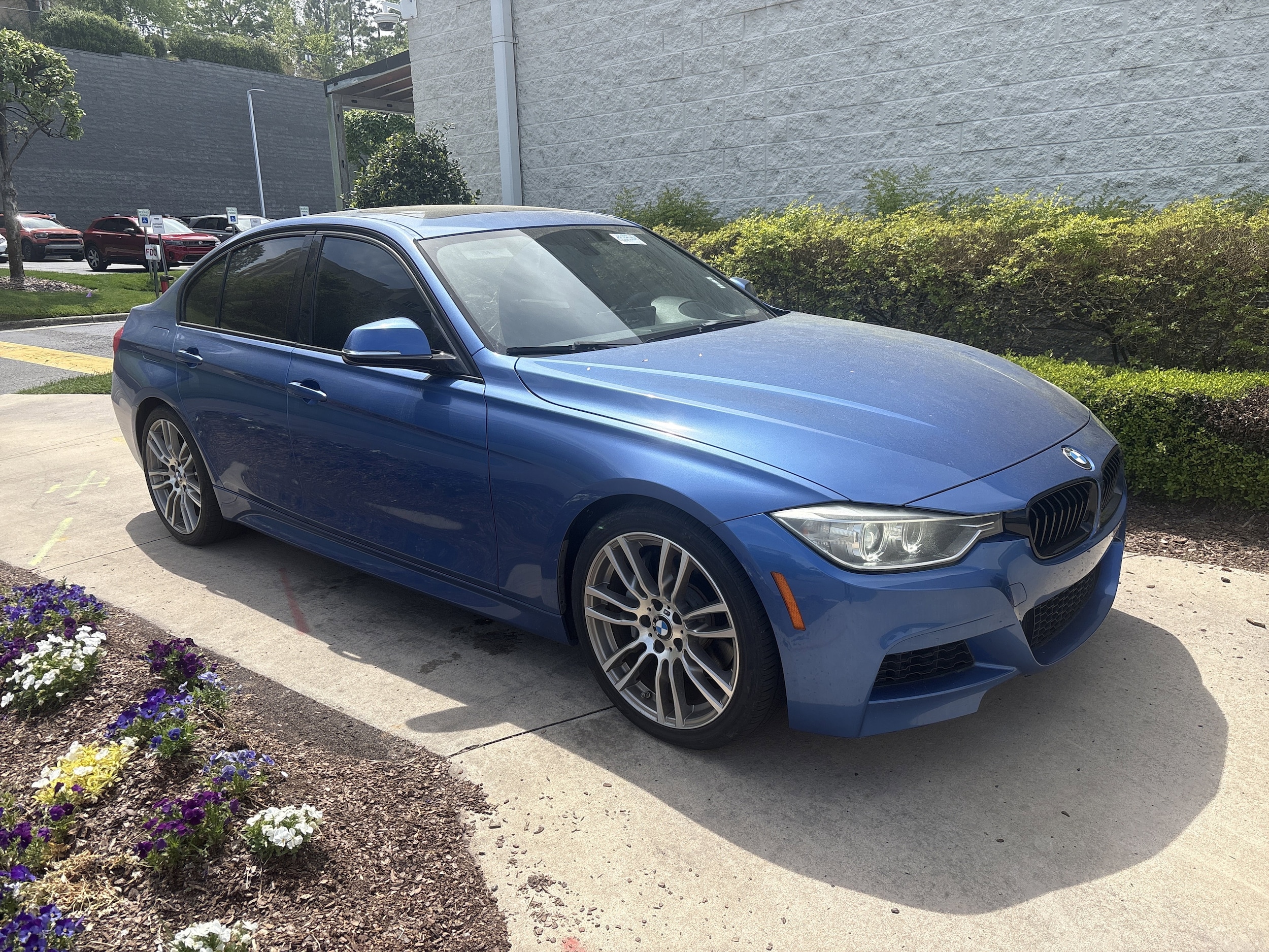2013 BMW 3 Series 335i photo 2