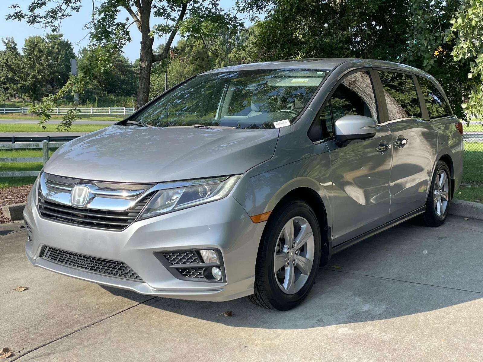 2018 Honda Odyssey EX-L photo 3