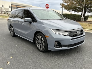 2026 Honda Odyssey Elite Minivan