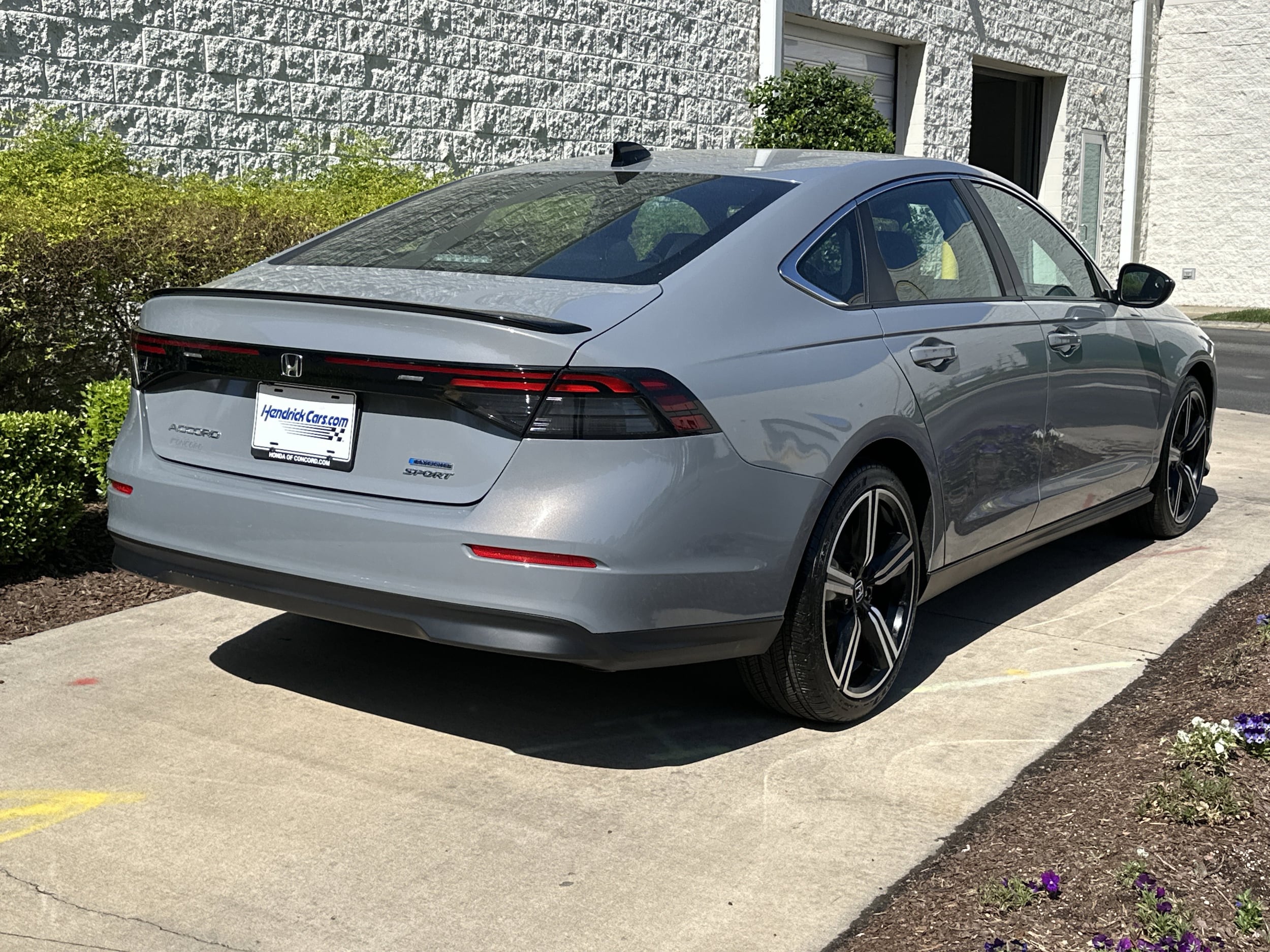 2024 Honda Accord Hybrid Sport photo 3