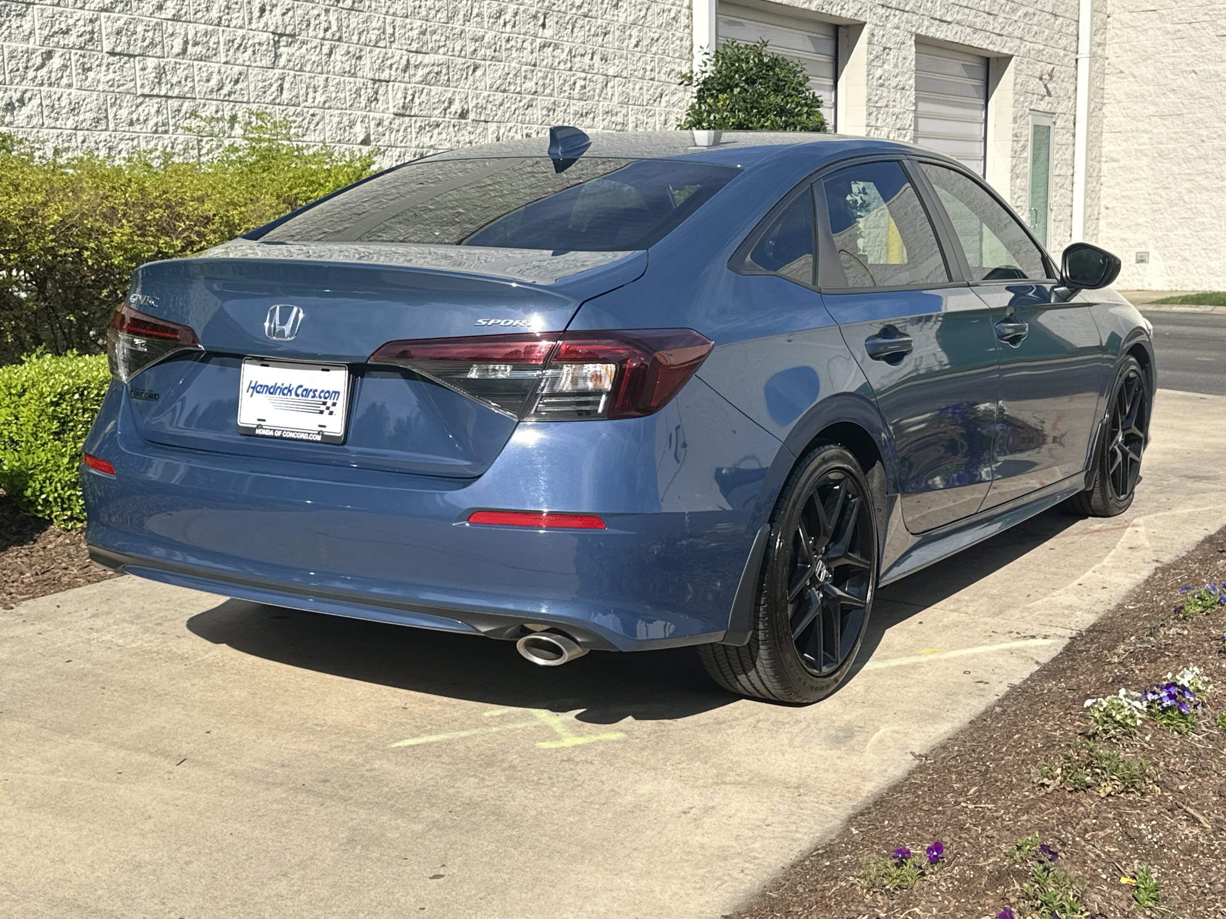 2025 Honda Civic Sport photo 3