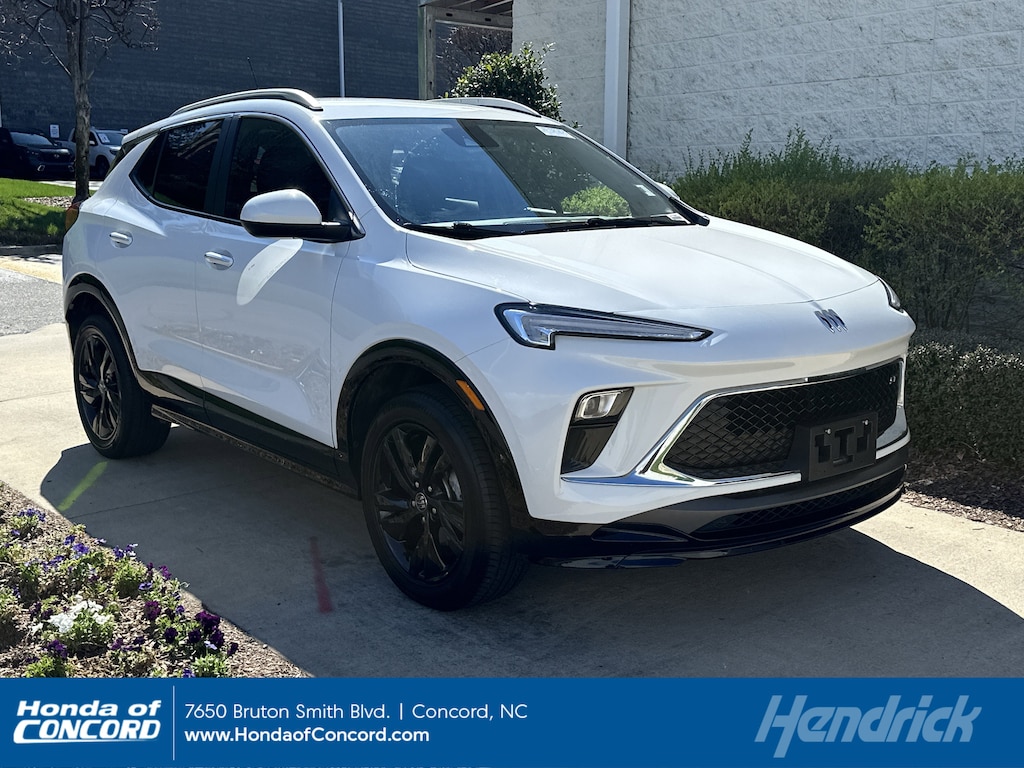 Used 2024 Buick Encore GX Sport Touring SUV