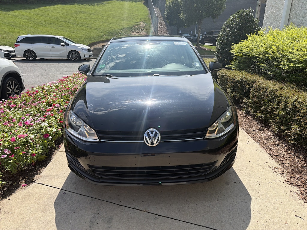 Used 2016 Volkswagen Golf TSI S Hatchback