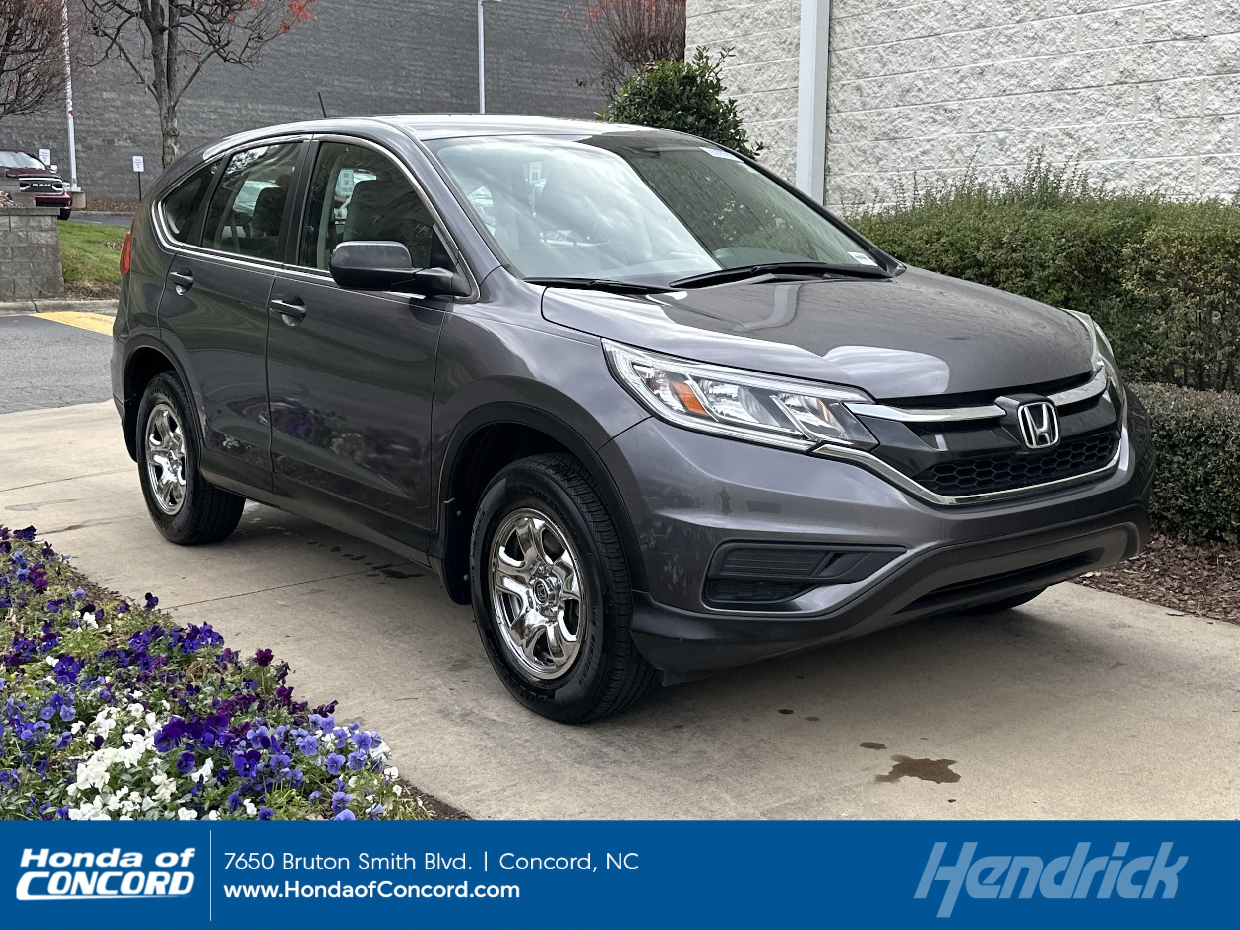2015 Honda CR-V LX's photo