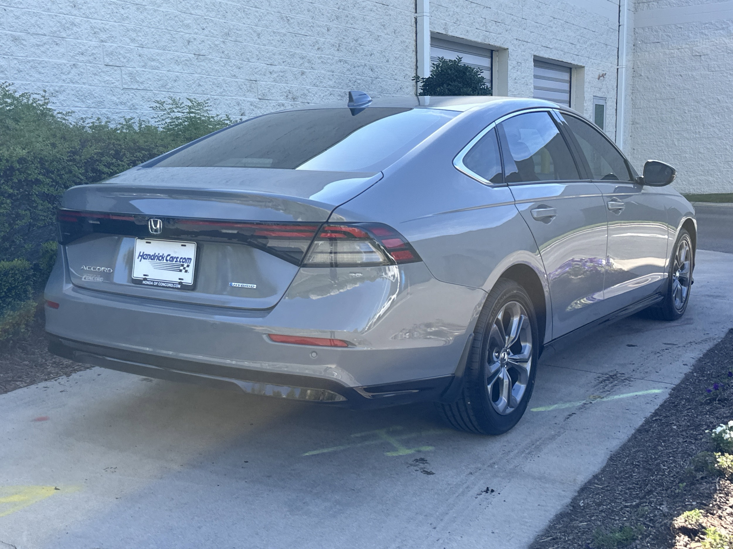 2025 Honda Accord Hybrid EX-L photo 3