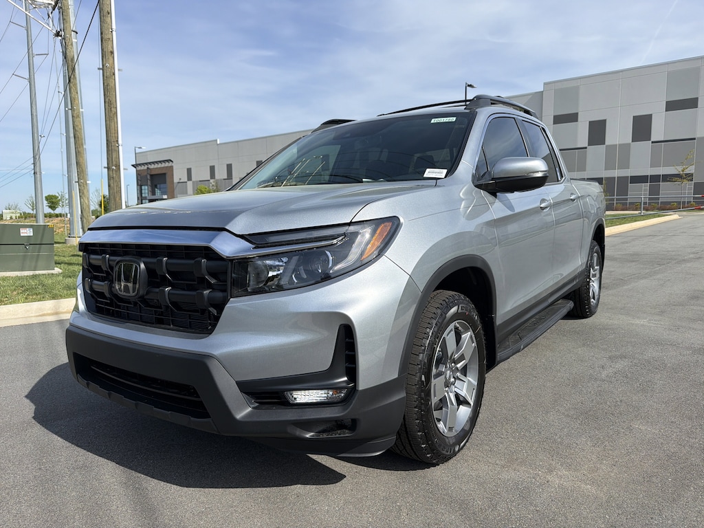 New 2026 Honda Ridgeline RTL Pickup