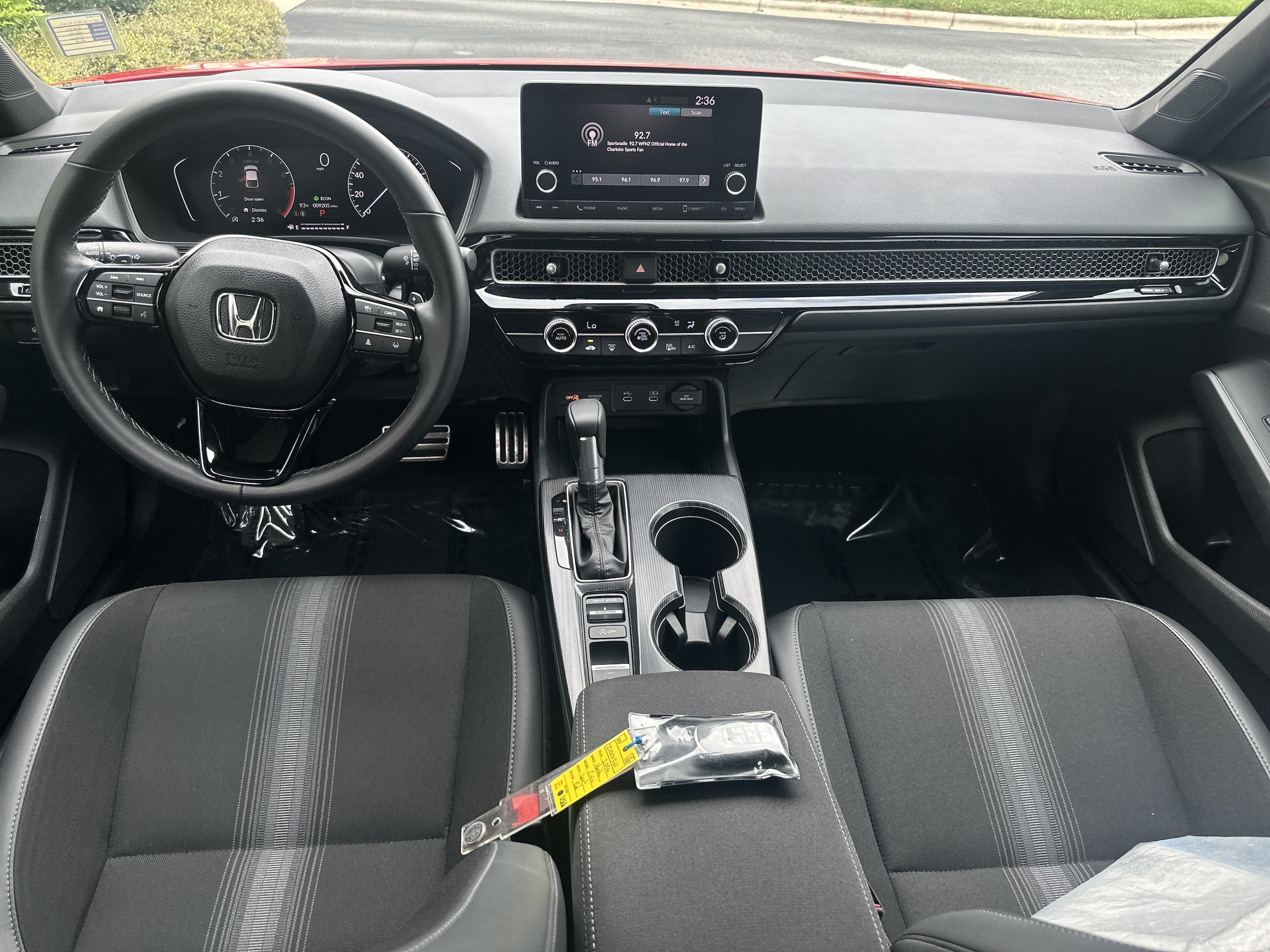 Photo 18