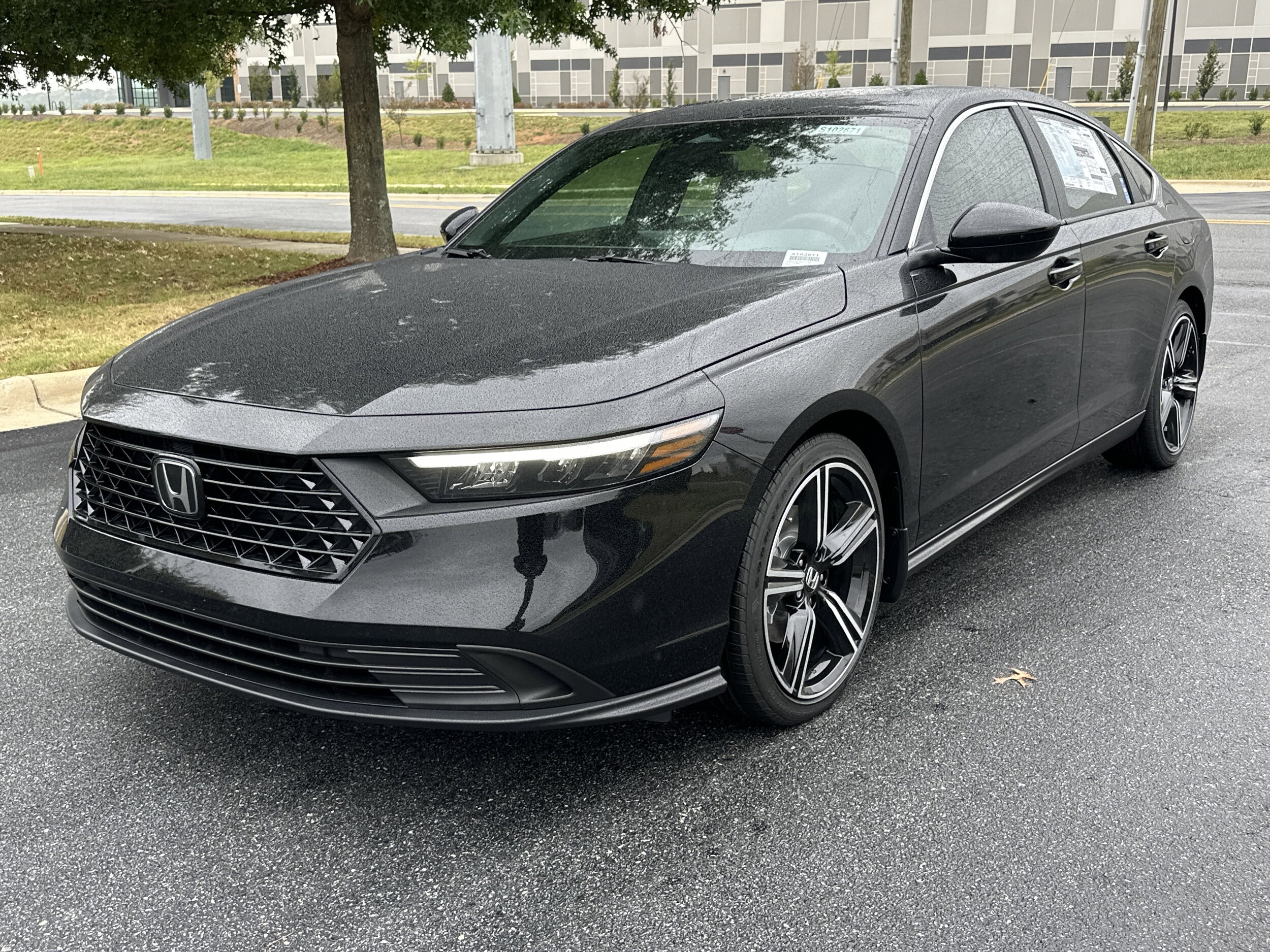2025 Honda Accord Hybrid Sport photo 3